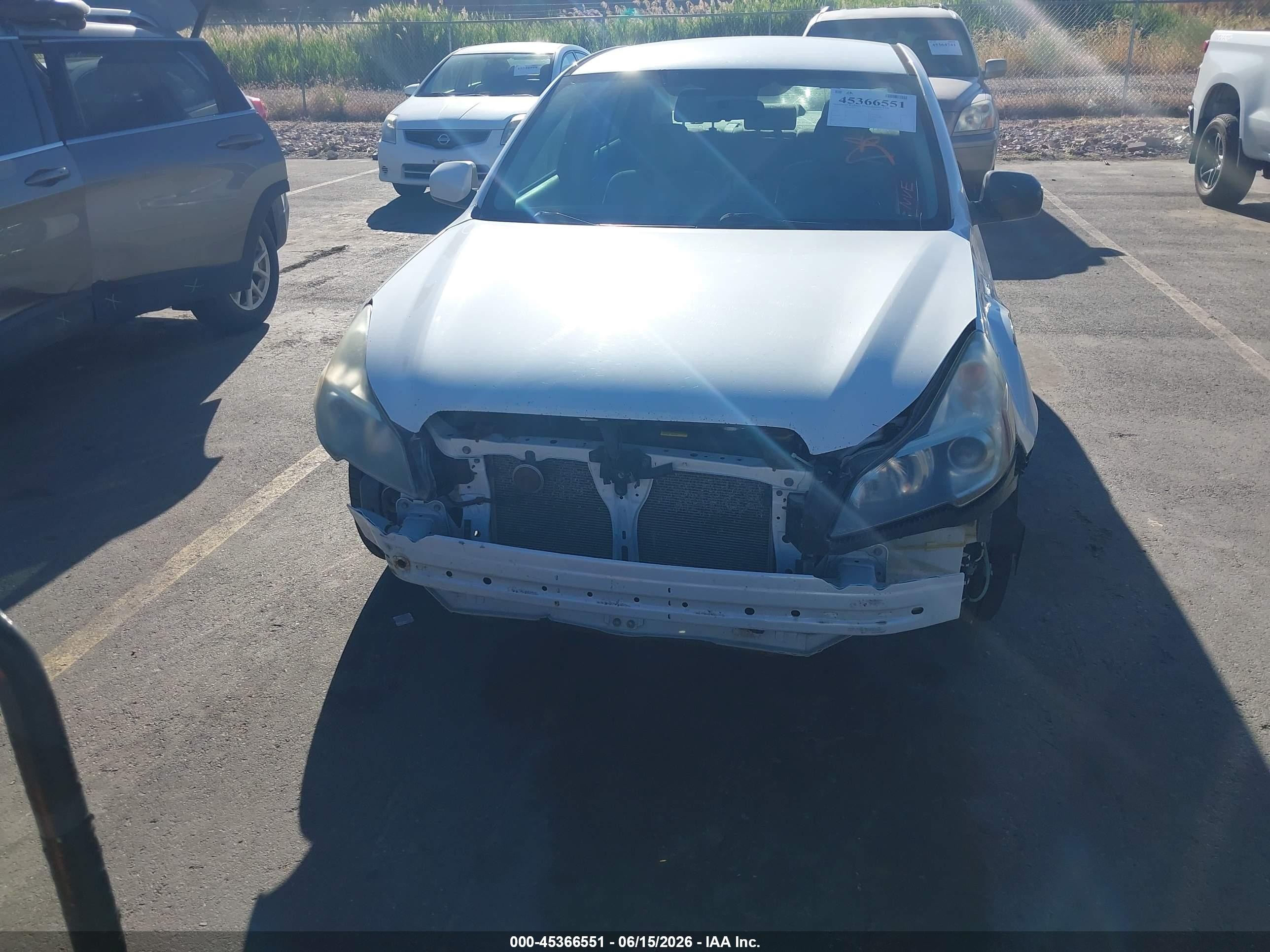 2013 Subaru Legacy 2.5i Premium White vin: 4S3BMCB67D3029791