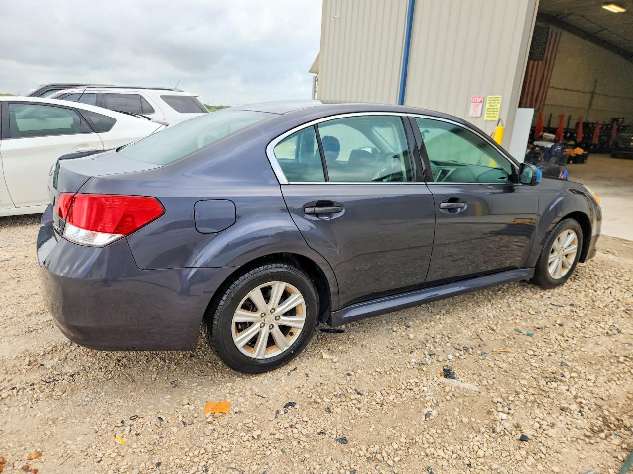 2011 Subaru Legacy 2.5i Premium Gray vin: 4S3BMCB68B3249342
