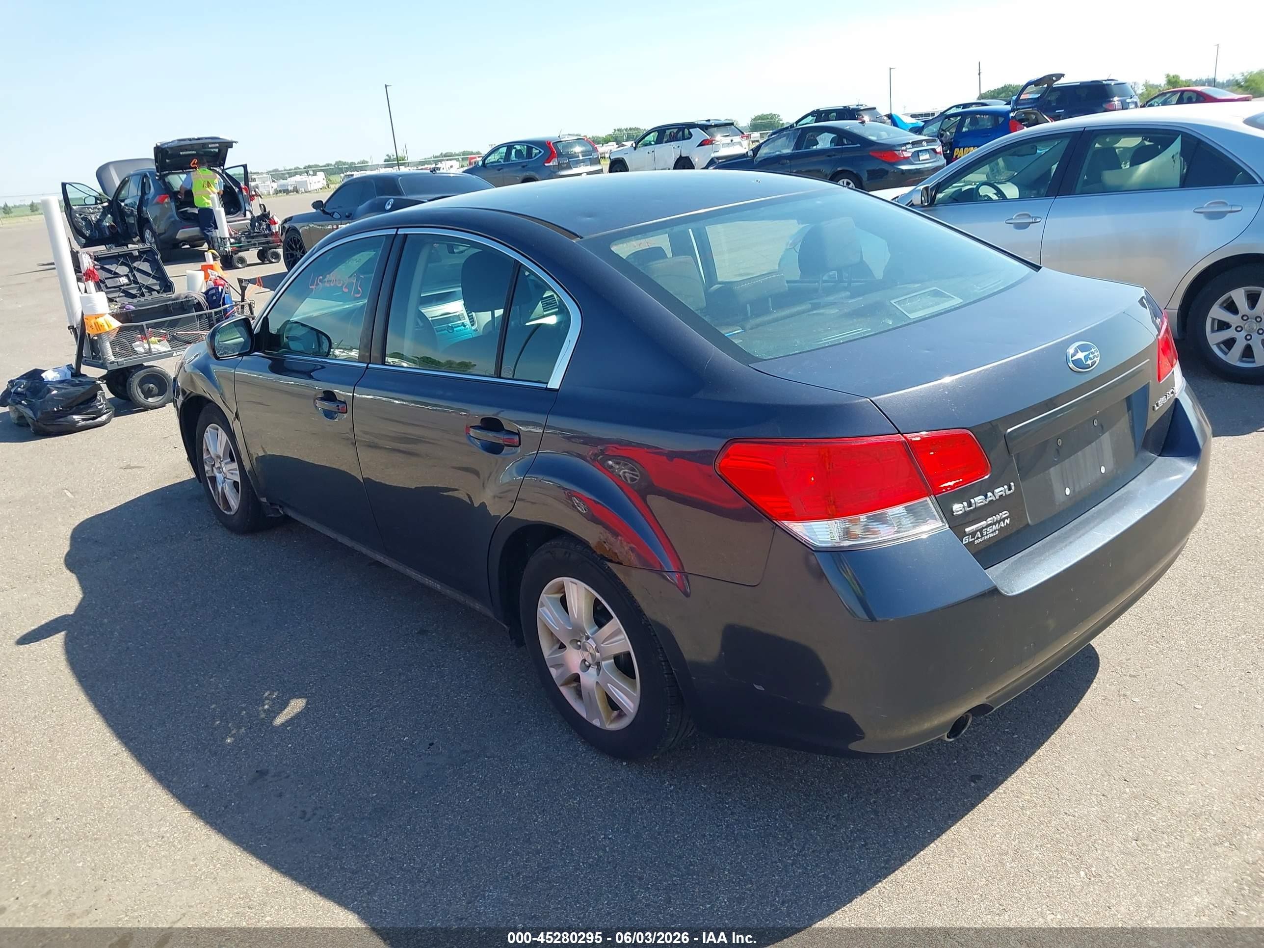 2010 Subaru Legacy 2.5i Premium Gray vin: 4S3BMCC60A3238008