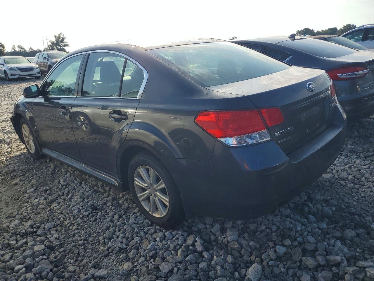 2011 Subaru Legacy 2.5i Premium Gray vin: 4S3BMCC60B3258292