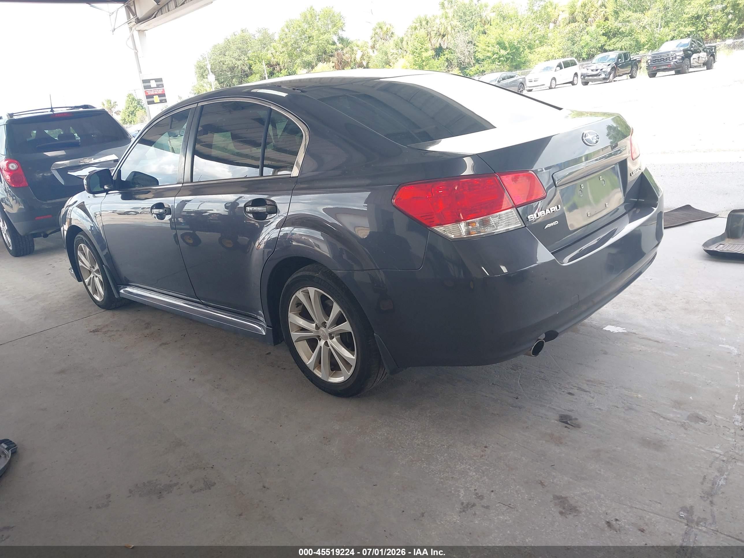 2013 Subaru Legacy 2.5i Premium Gray vin: 4S3BMCC60D3031350