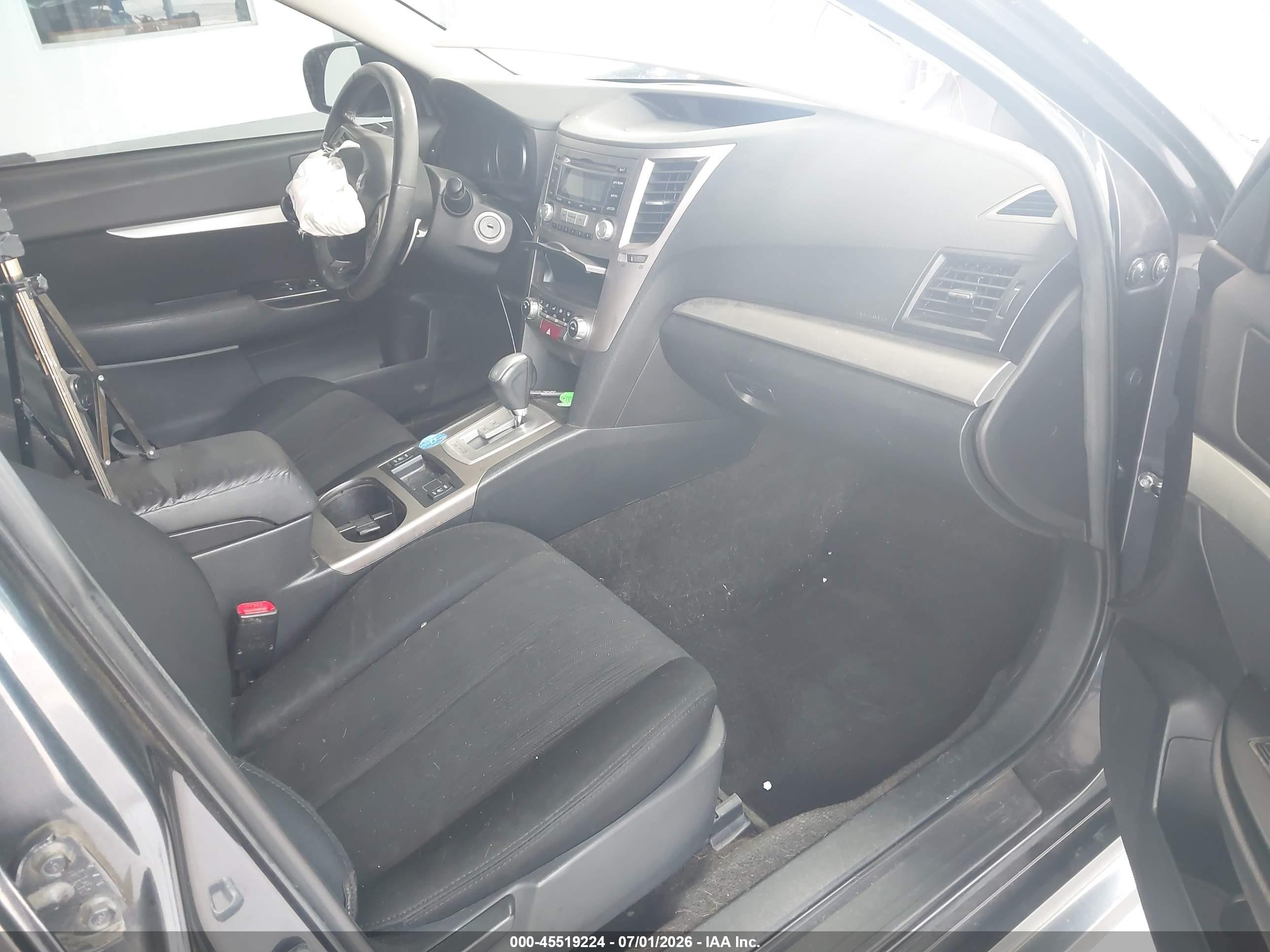 2013 Subaru Legacy 2.5i Premium Gray vin: 4S3BMCC60D3031350