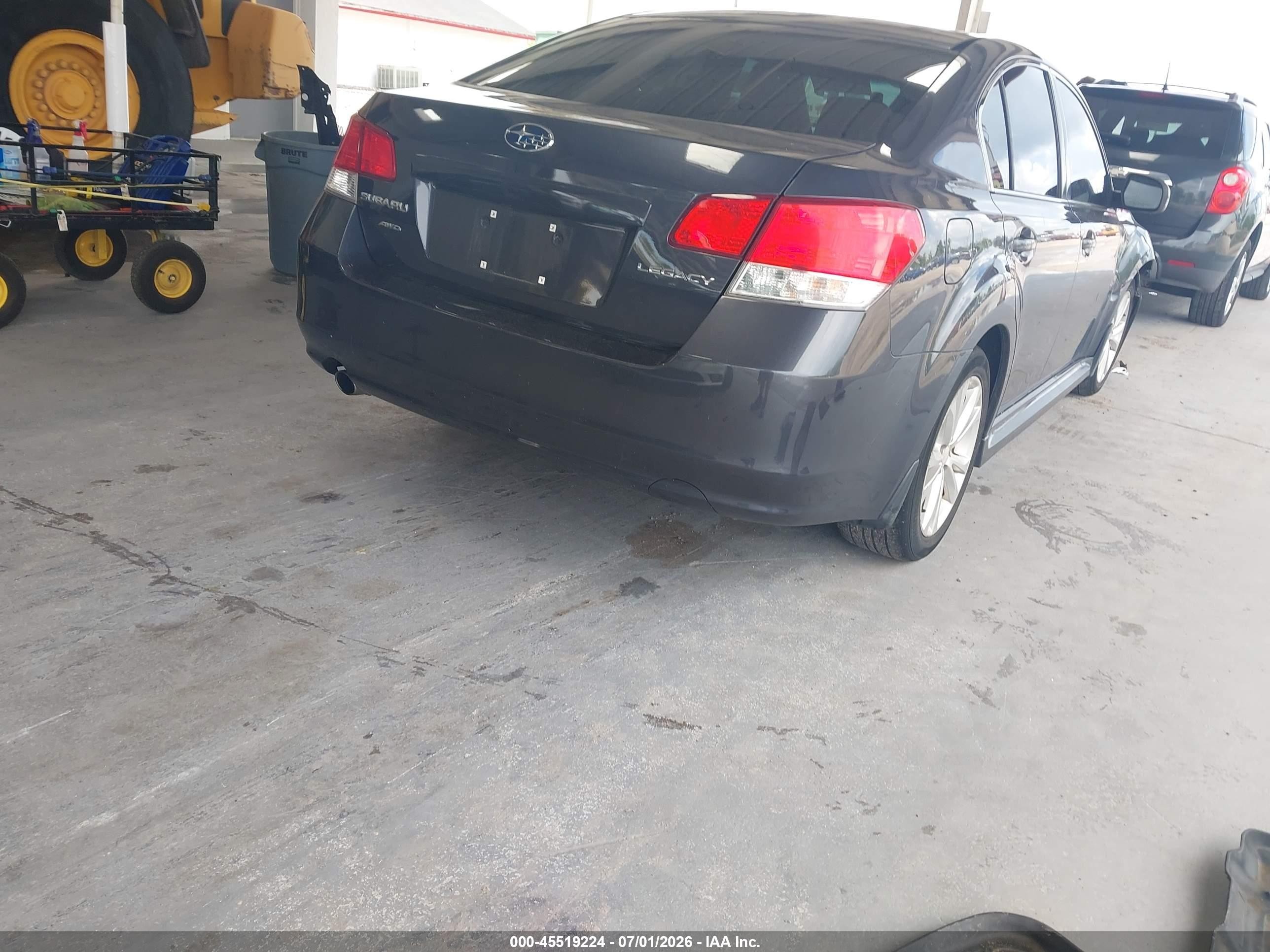 2013 Subaru Legacy 2.5i Premium Gray vin: 4S3BMCC60D3031350