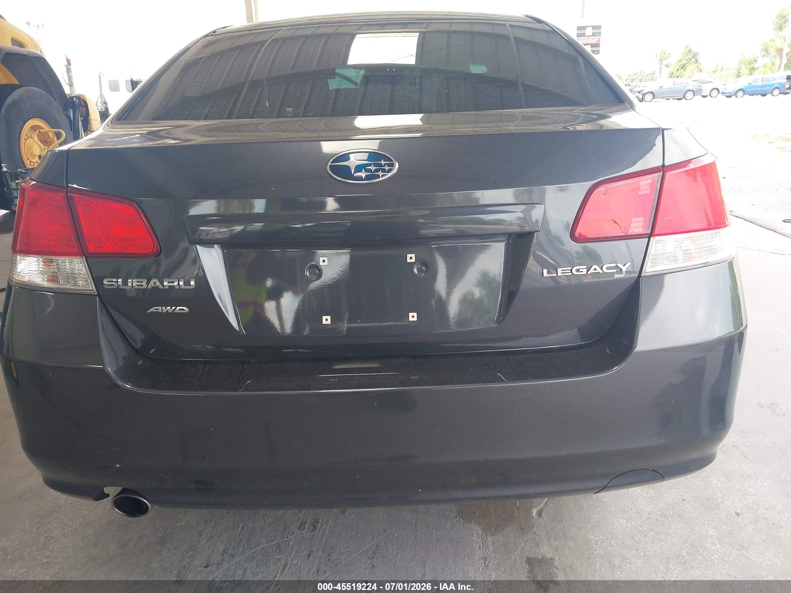 2013 Subaru Legacy 2.5i Premium Gray vin: 4S3BMCC60D3031350