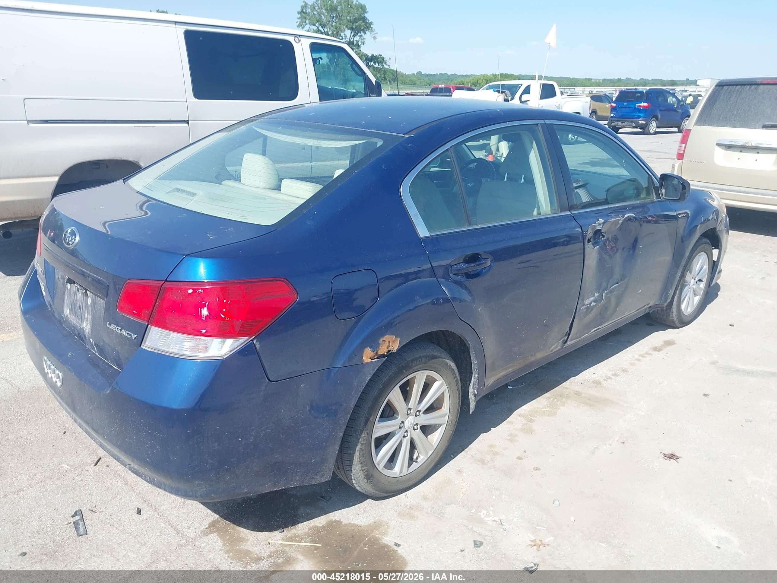 2010 Subaru Legacy 2.5i Premium Blue vin: 4S3BMCC61A3242357
