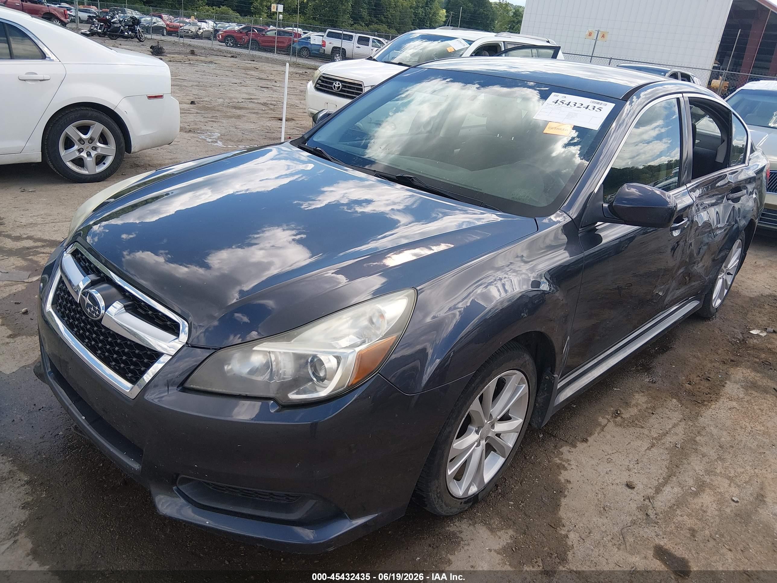 2013 Subaru Legacy 2.5i Premium Gray vin: 4S3BMCC61D3004349
