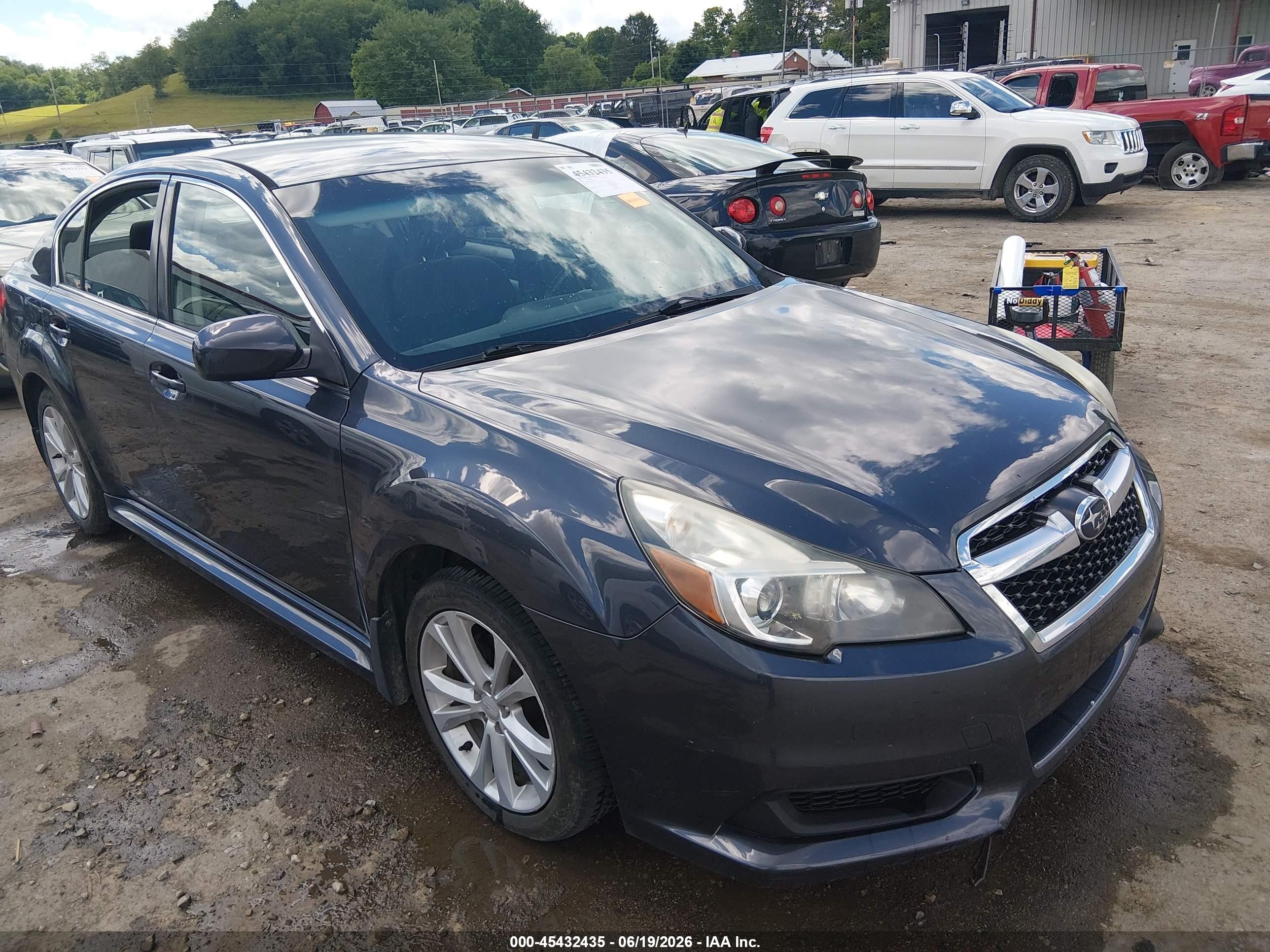 2013 Subaru Legacy 2.5i Premium Gray vin: 4S3BMCC61D3004349
