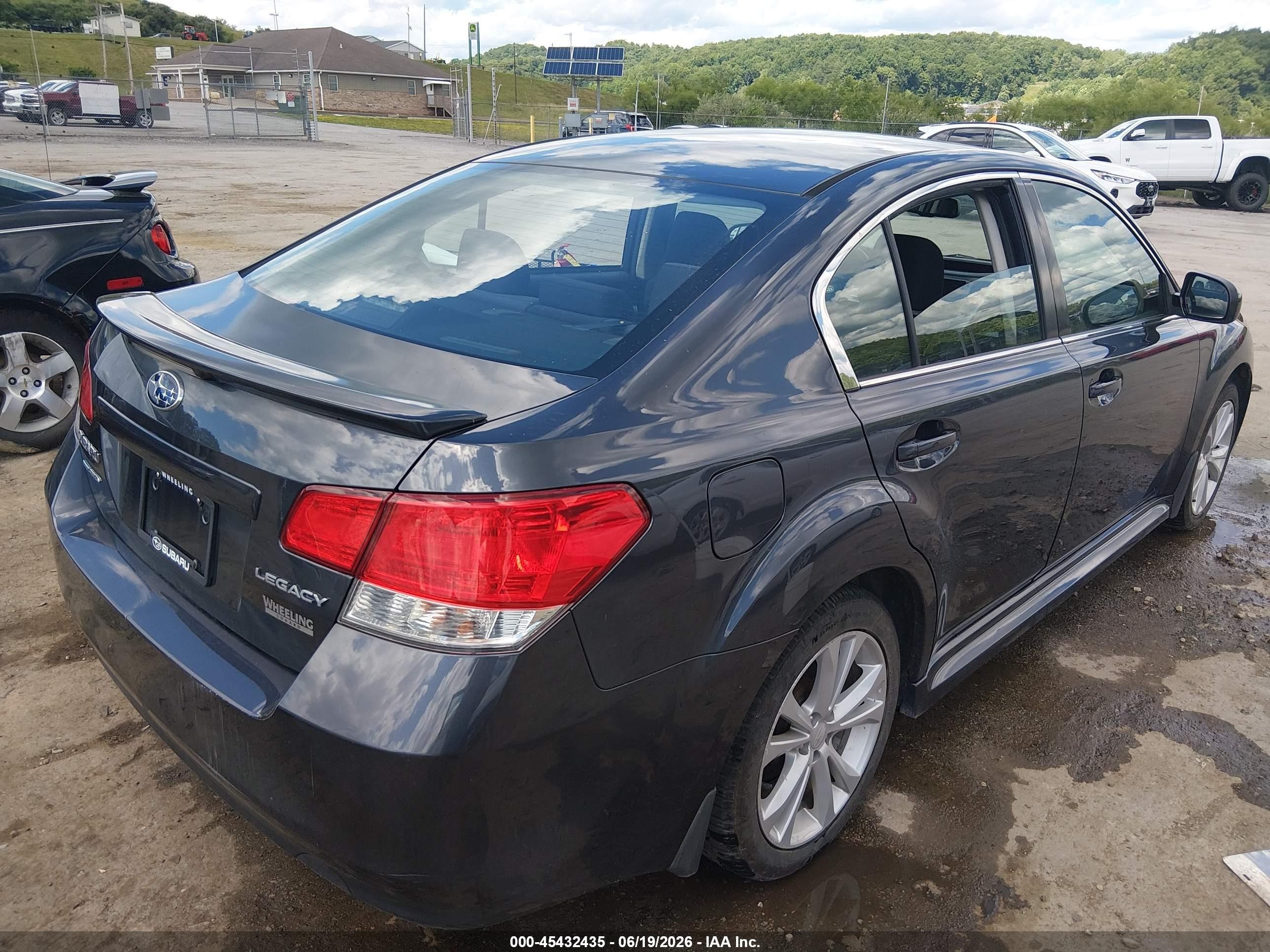 2013 Subaru Legacy 2.5i Premium Gray vin: 4S3BMCC61D3004349