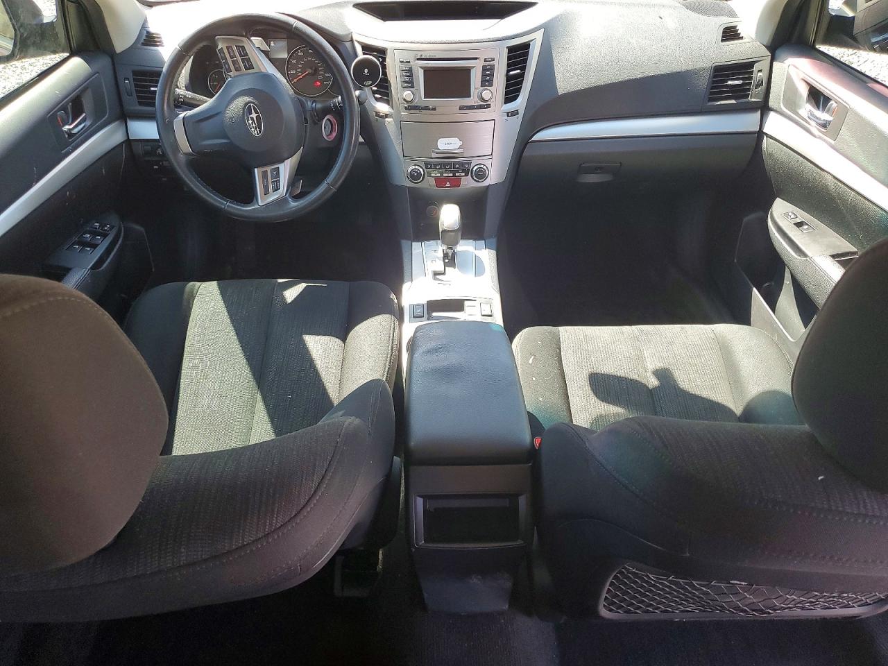 2014 Subaru Legacy 2.5i Premium Burgundy vin: 4S3BMCC61E3005115