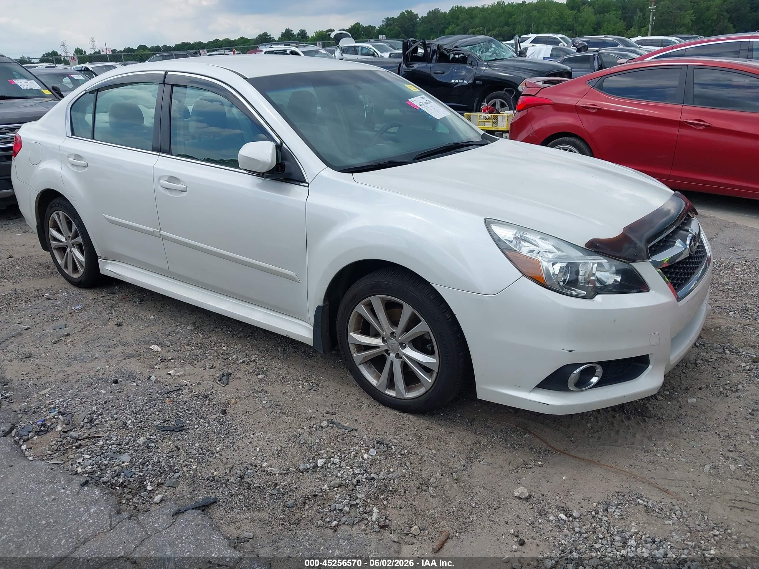 2014 Subaru Legacy 2.5i Premium White vin: 4S3BMCC61E3006765