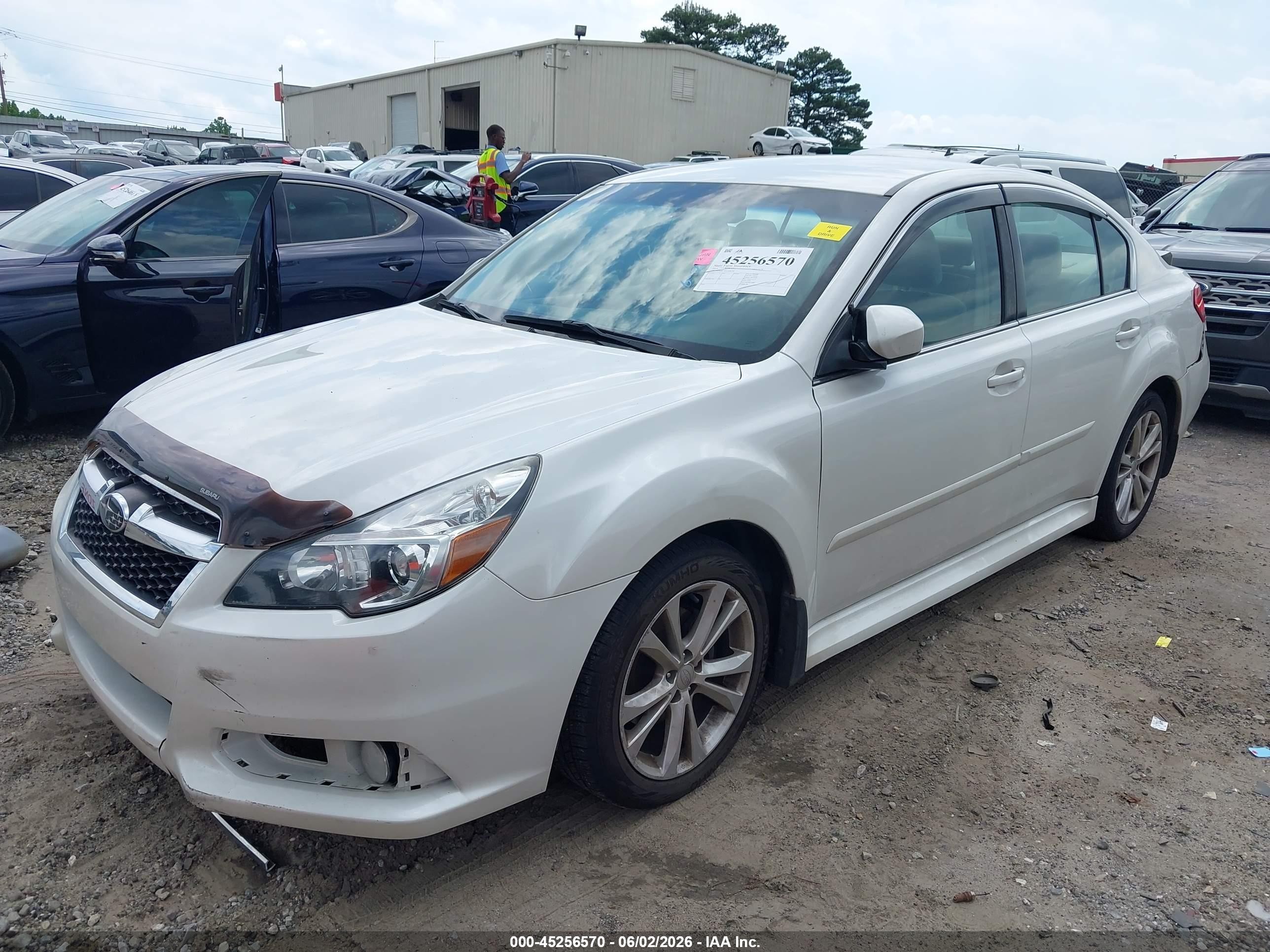 2014 Subaru Legacy 2.5i Premium White vin: 4S3BMCC61E3006765