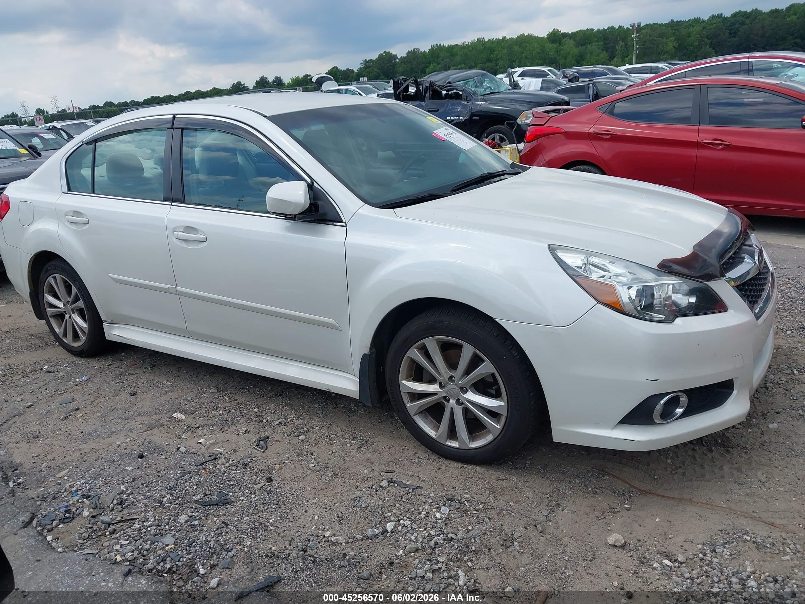 2014 Subaru Legacy 2.5i Premium White vin: 4S3BMCC61E3006765
