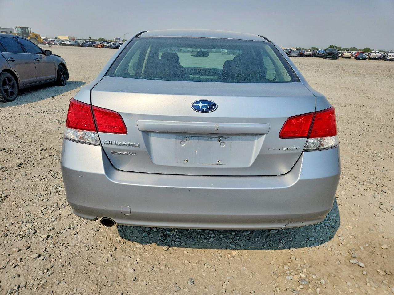 2012 Subaru Legacy 2.5i Premium Silver vin: 4S3BMCC62C3016928