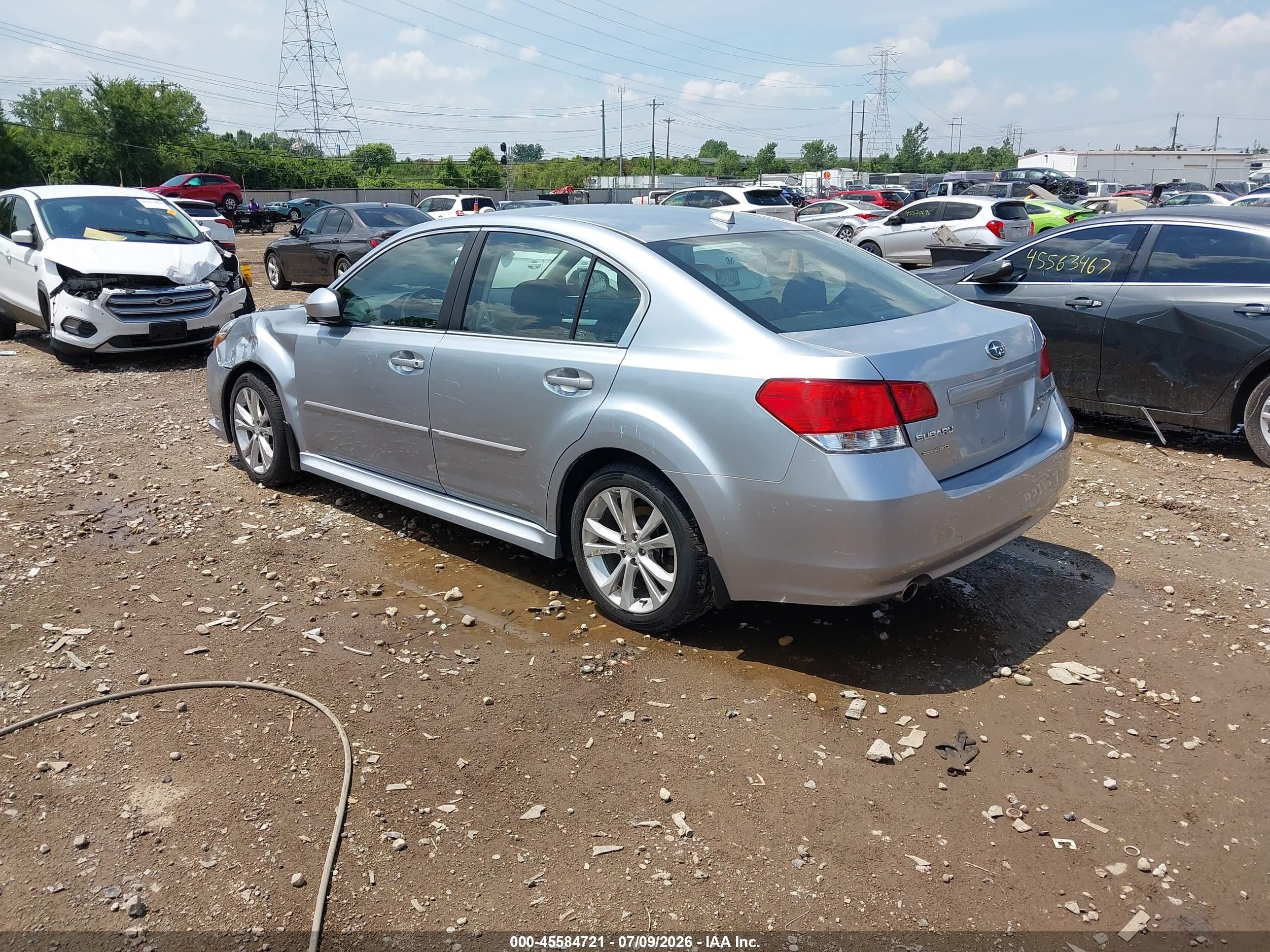 2014 Subaru Legacy 2.5i Premium Silver vin: 4S3BMCC62E3003633