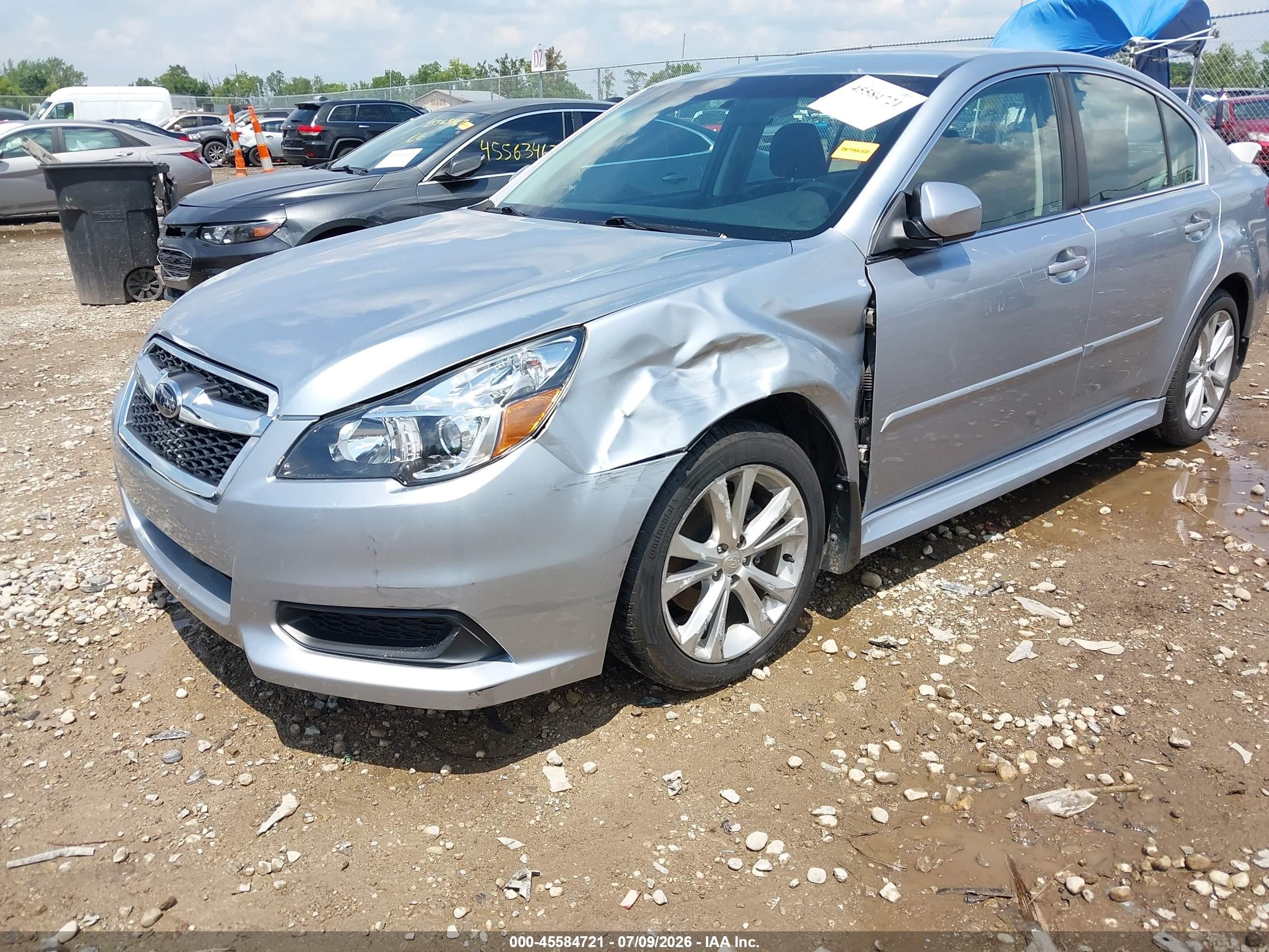 2014 Subaru Legacy 2.5i Premium Silver vin: 4S3BMCC62E3003633
