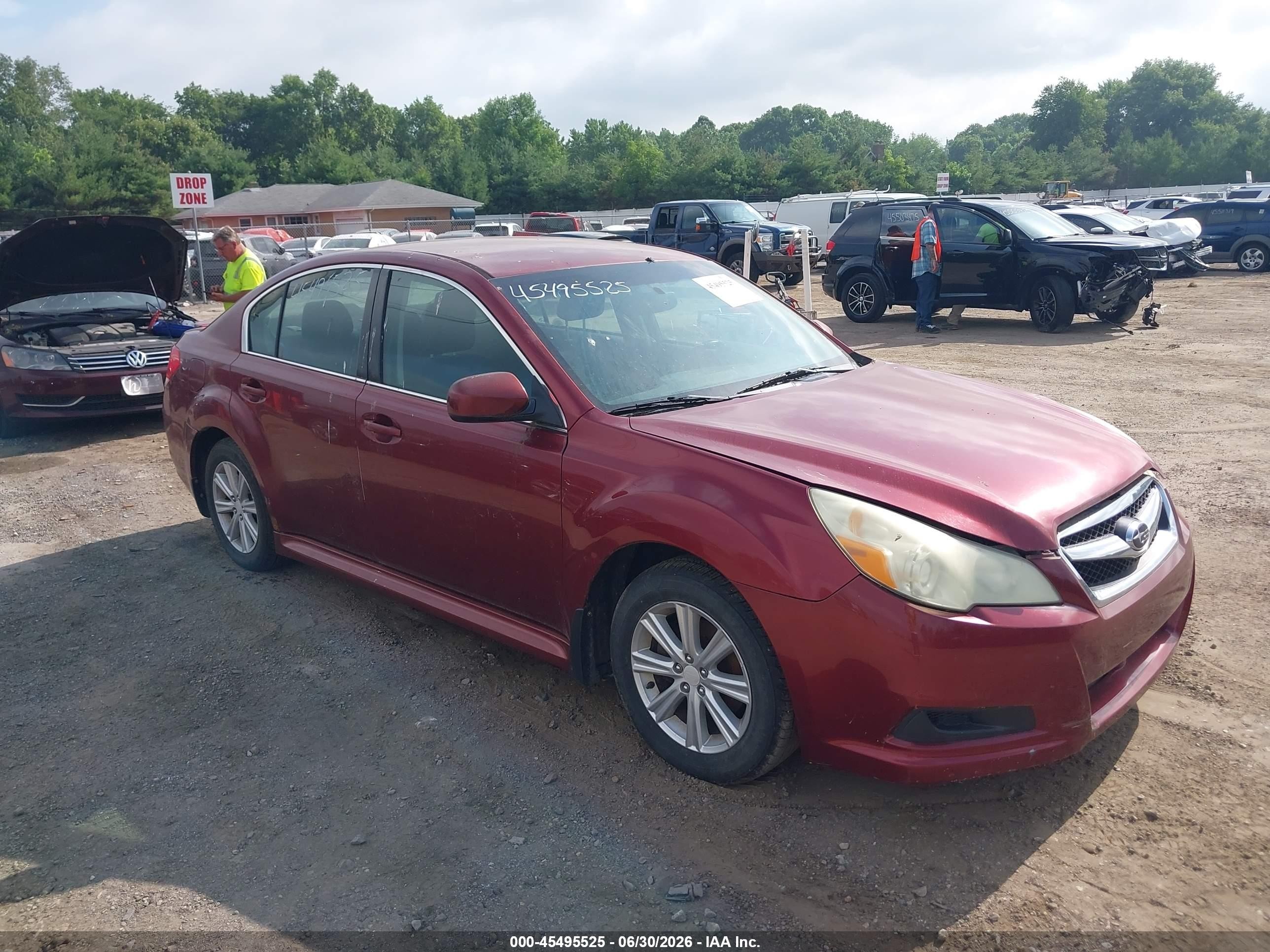 2011 Subaru Legacy 2.5i Premium Red vin: 4S3BMCC63B3228638