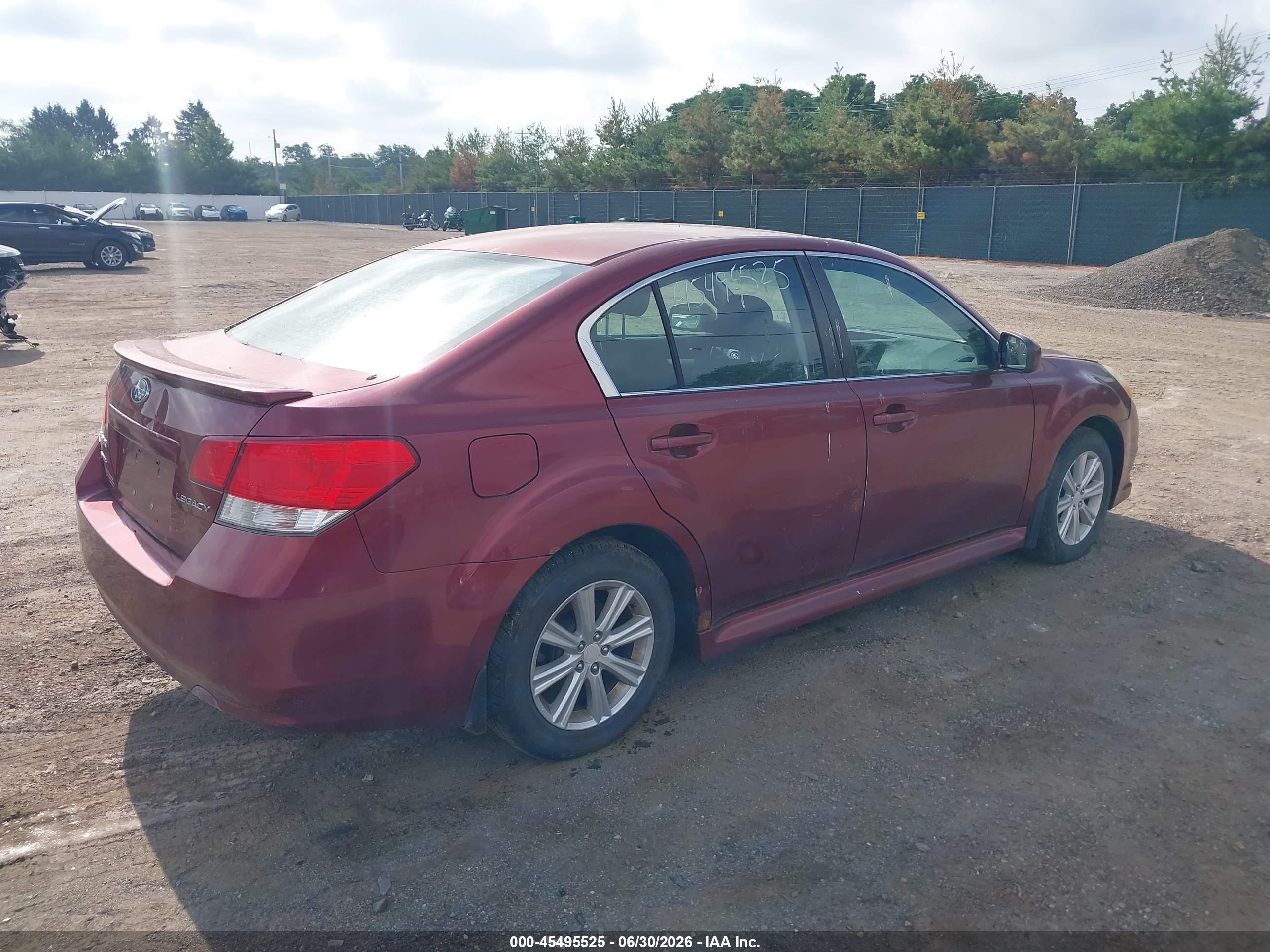 2011 Subaru Legacy 2.5i Premium Red vin: 4S3BMCC63B3228638