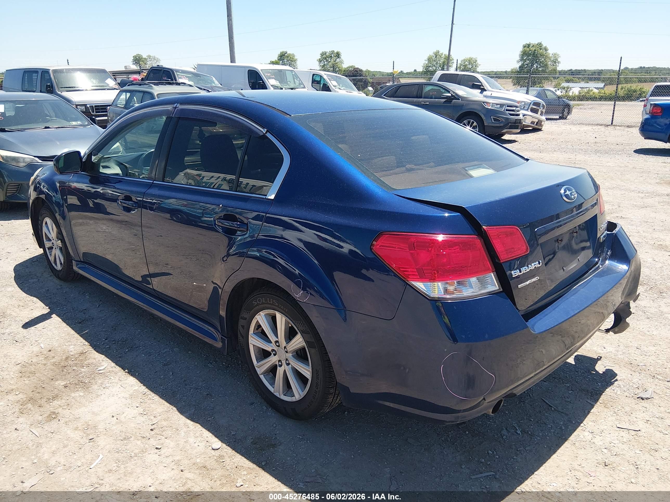 2010 Subaru Legacy 2.5i Premium Blue vin: 4S3BMCC64A3227724