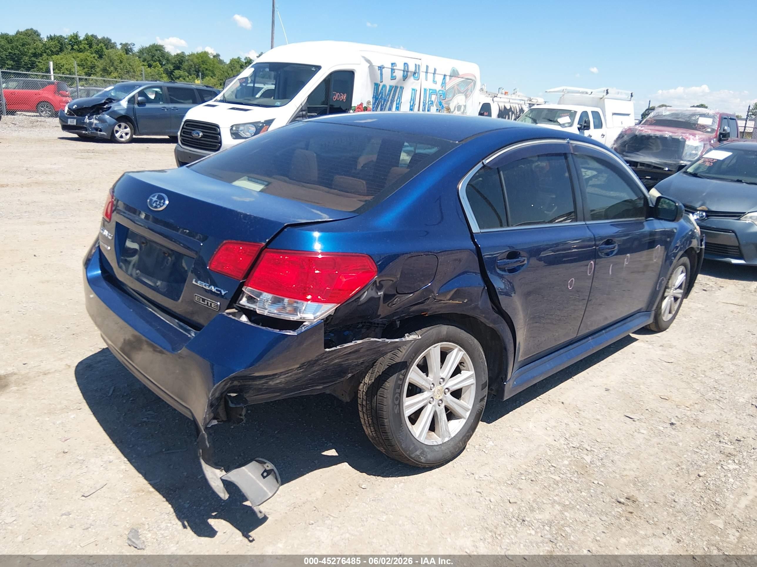 2010 Subaru Legacy 2.5i Premium Blue vin: 4S3BMCC64A3227724