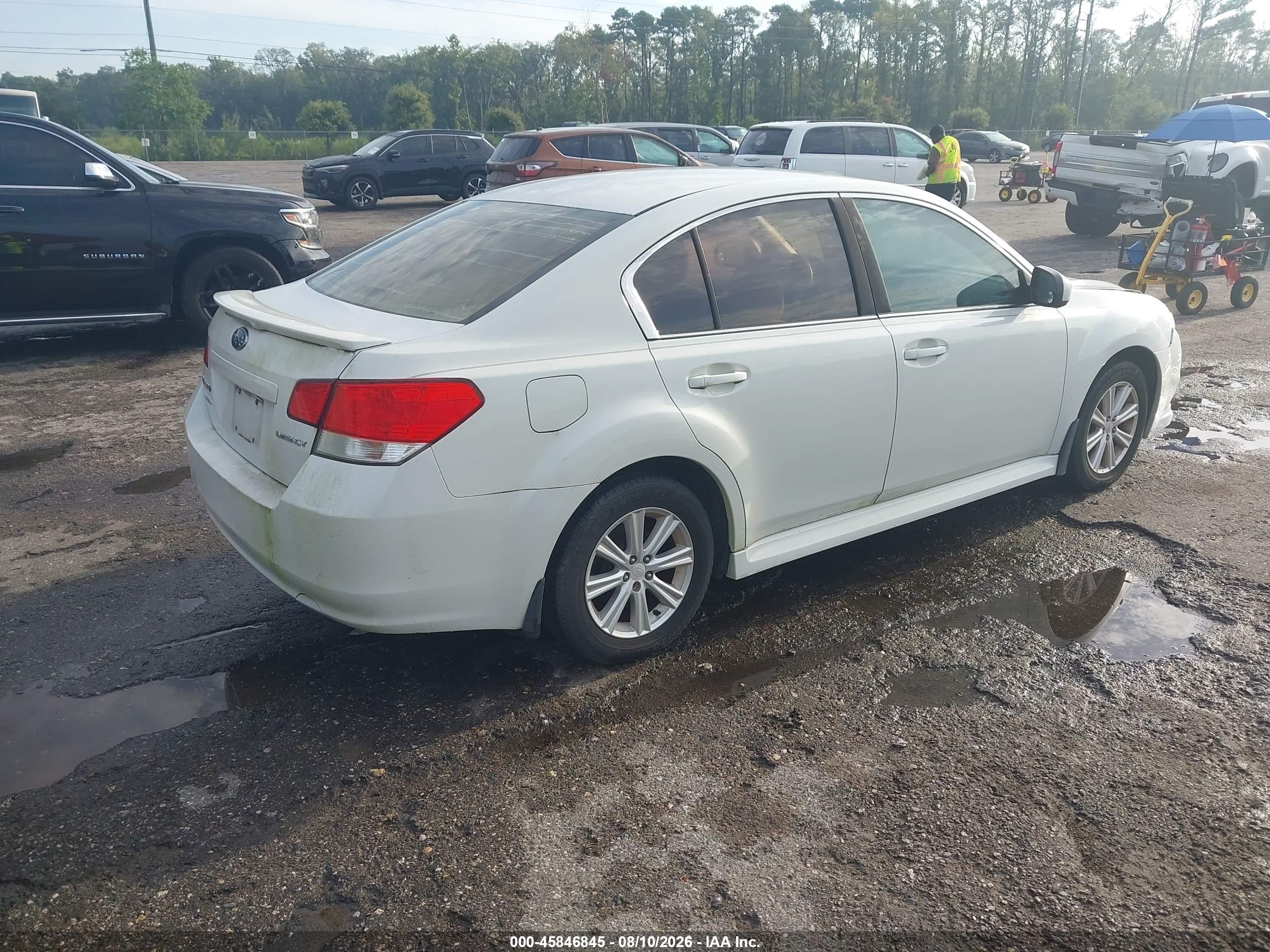 2012 Subaru Legacy 2.5i Premium White vin: 4S3BMCC64C3038624