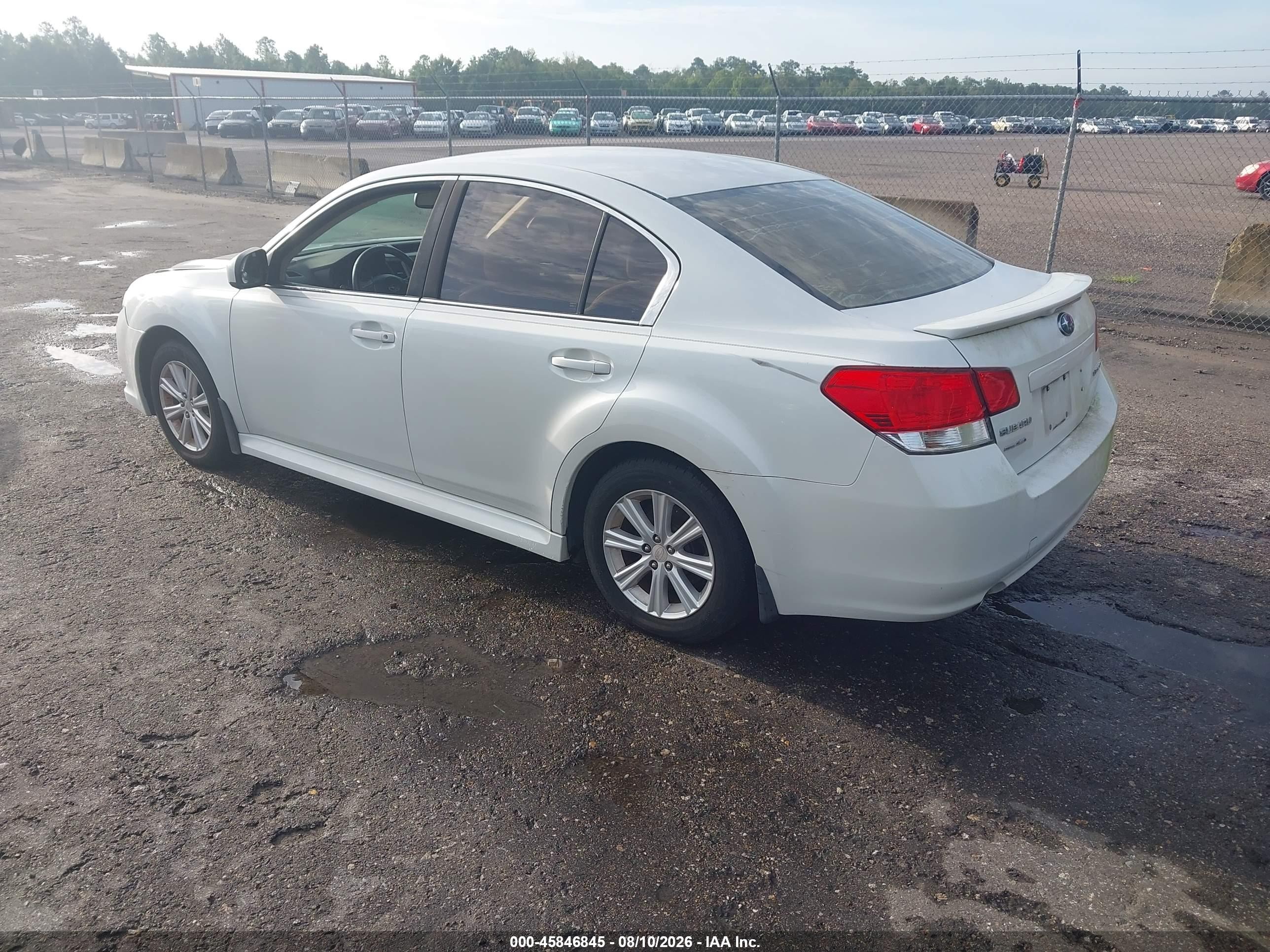 2012 Subaru Legacy 2.5i Premium White vin: 4S3BMCC64C3038624