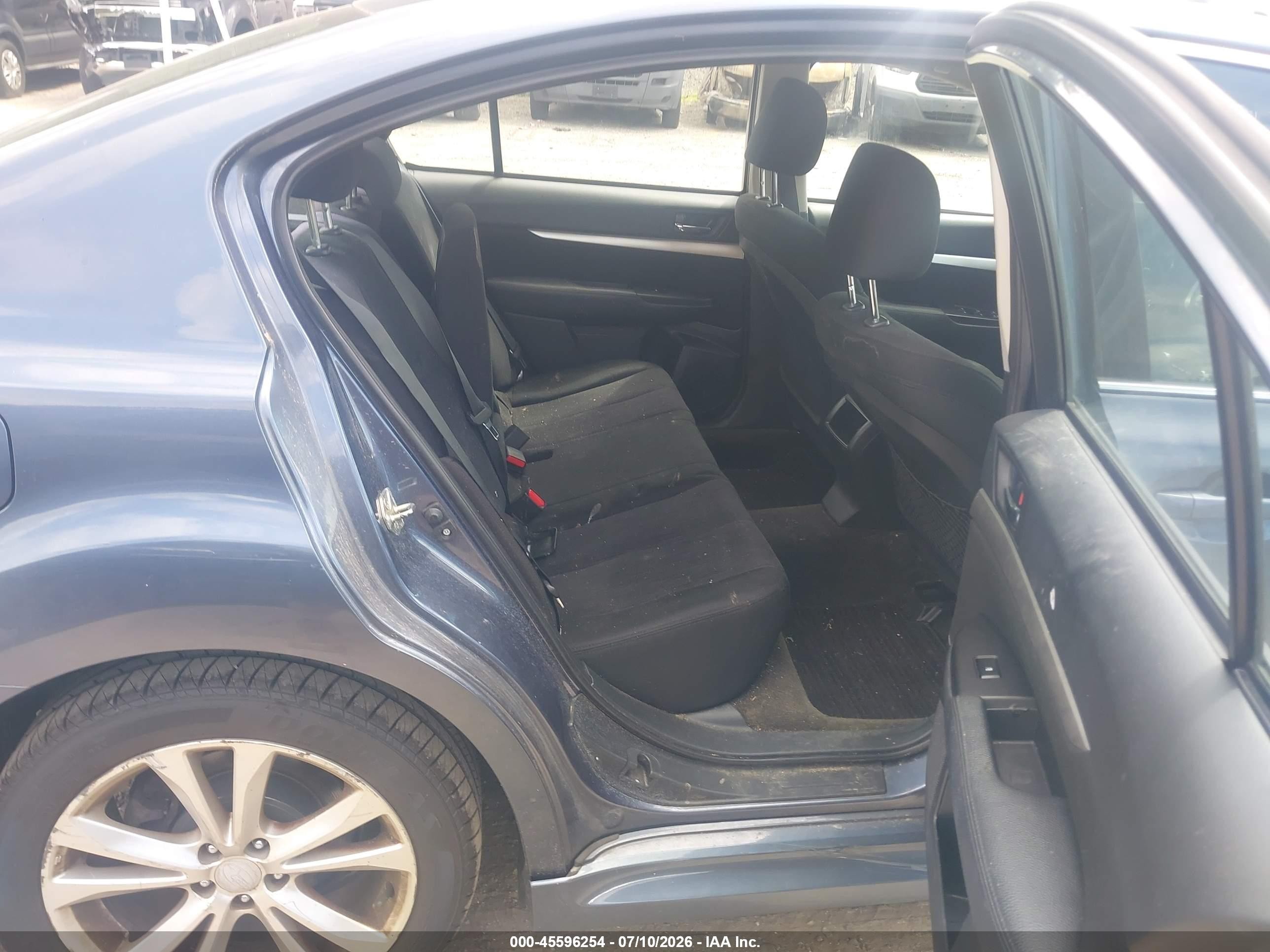 2014 Subaru Legacy 2.5i Premium Blue vin: 4S3BMCC64E3010499