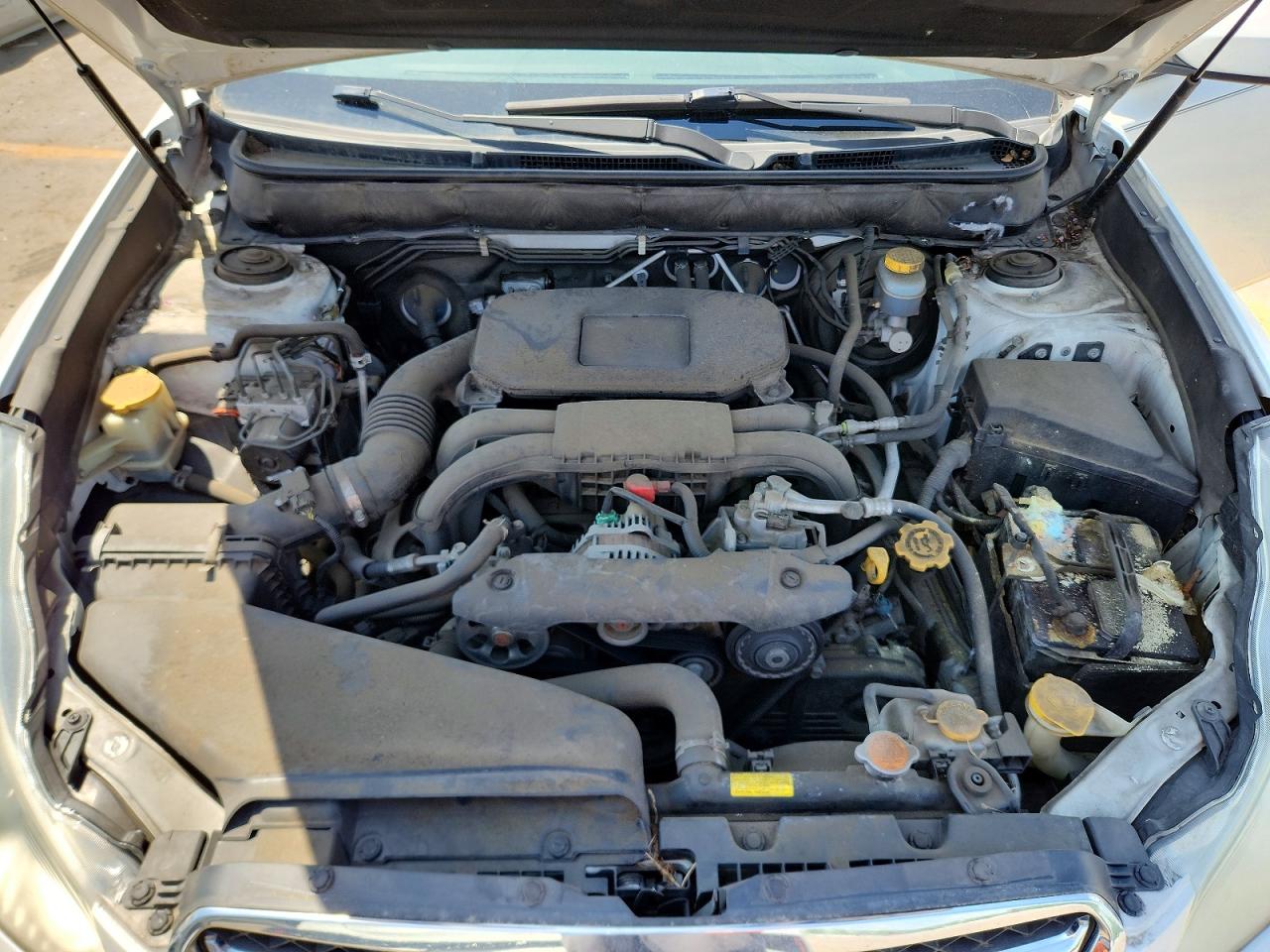 2012 Subaru Legacy 2.5i Premium Белый vin: 4S3BMCC65C3027311