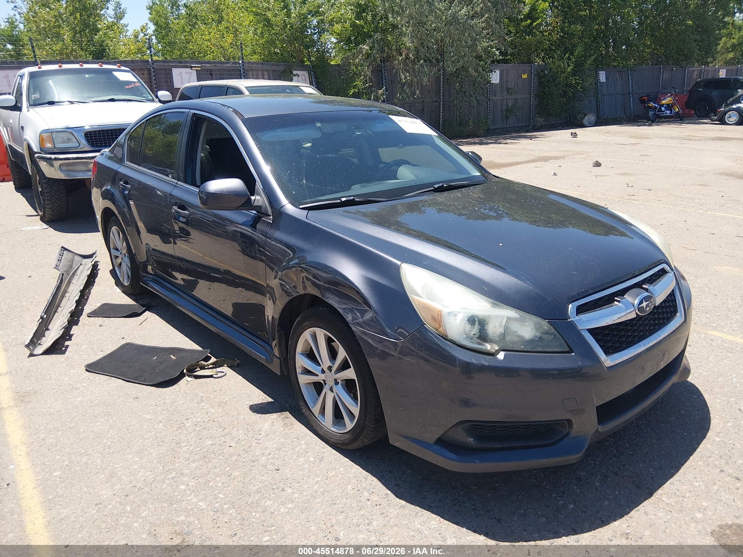 2013 Subaru Legacy 2.5i Premium Gray vin: 4S3BMCC65D3012180