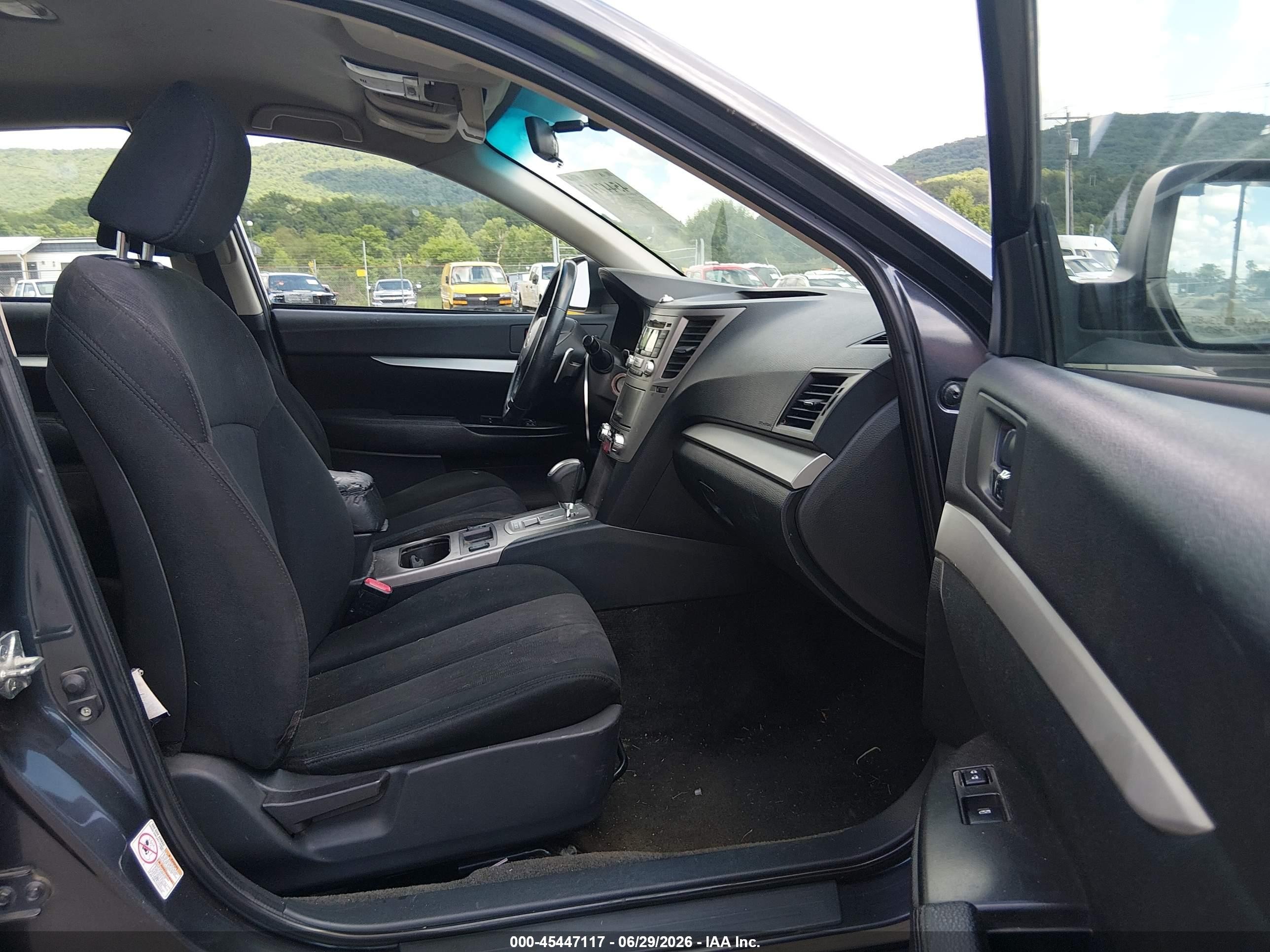 2013 Subaru Legacy 2.5i Premium Синий vin: 4S3BMCC65D3017492
