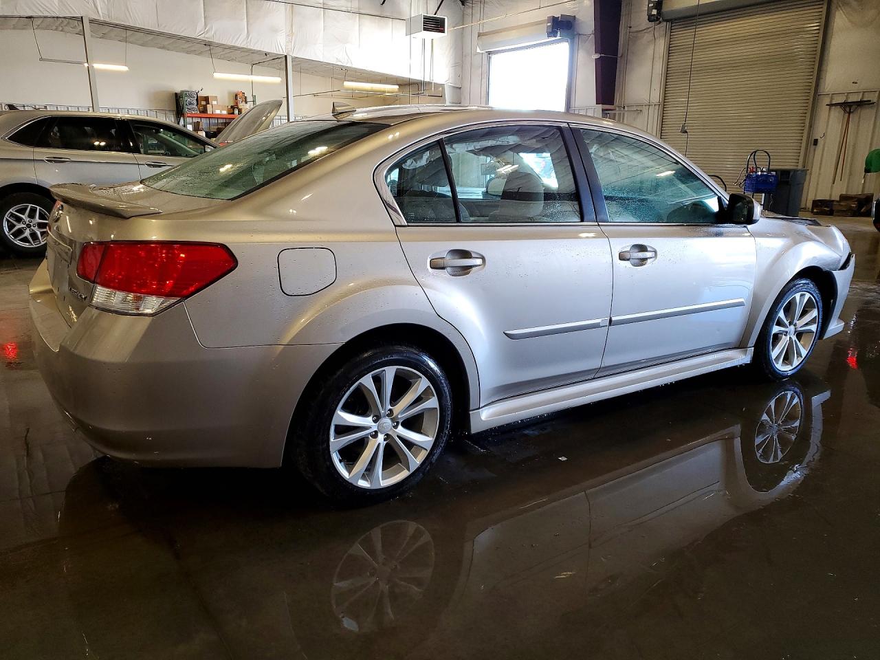 2014 Subaru Legacy 2.5i Premium Желто-коричневый vin: 4S3BMCC65E3035301