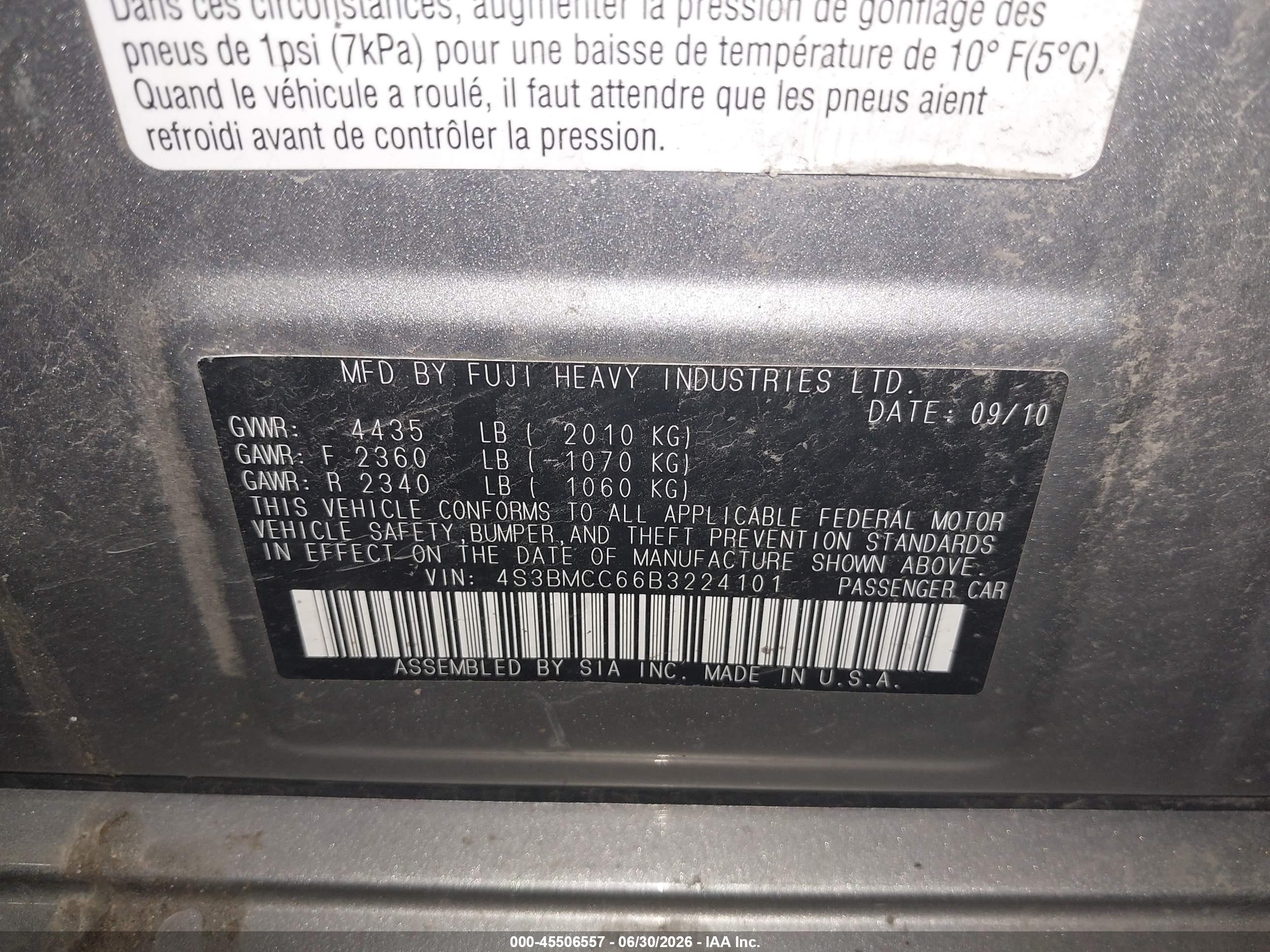 2011 Subaru Legacy 2.5i Premium Silver vin: 4S3BMCC66B3224101
