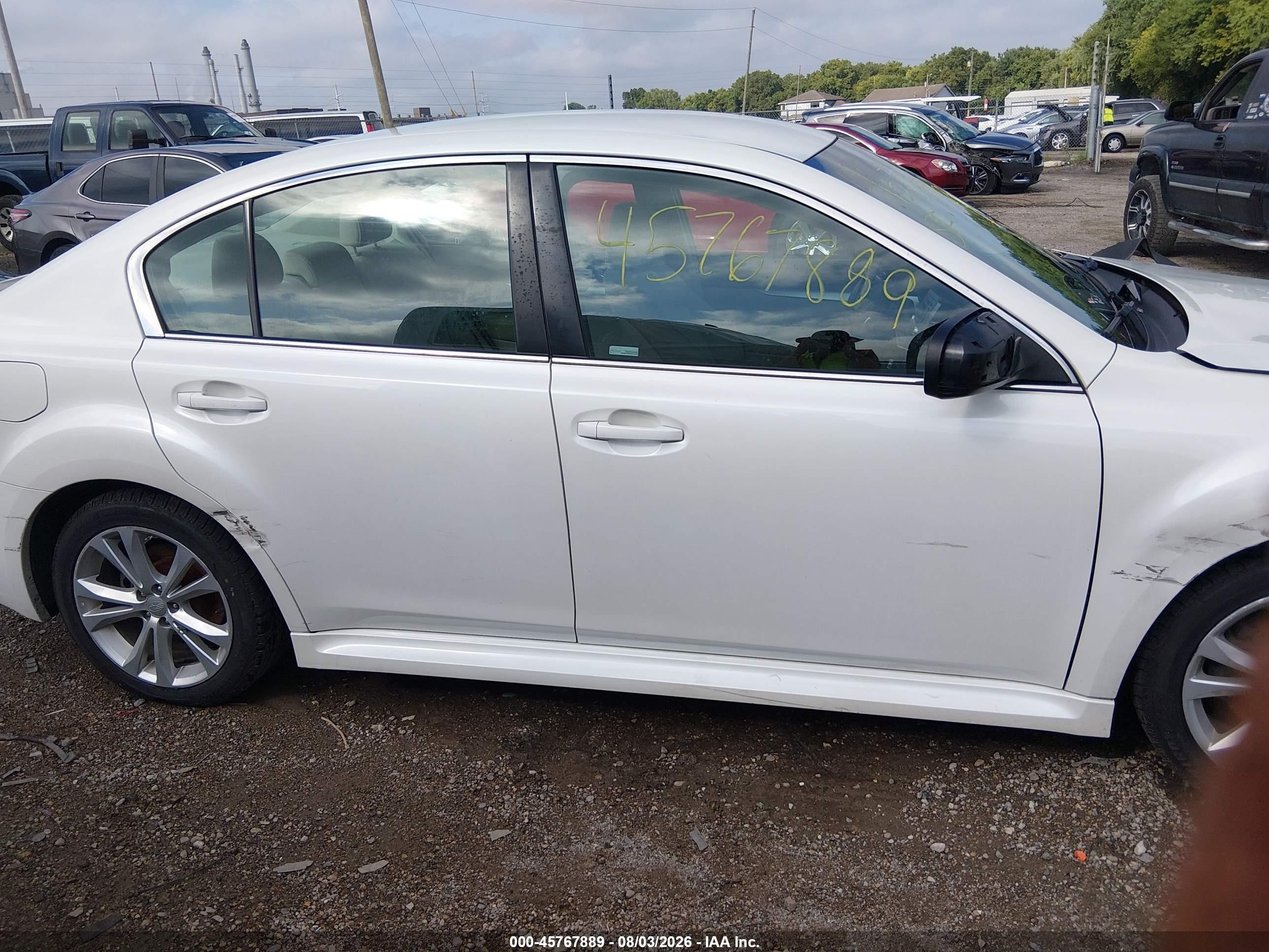 2013 Subaru Legacy 2.5i Premium White vin: 4S3BMCC66D3024578
