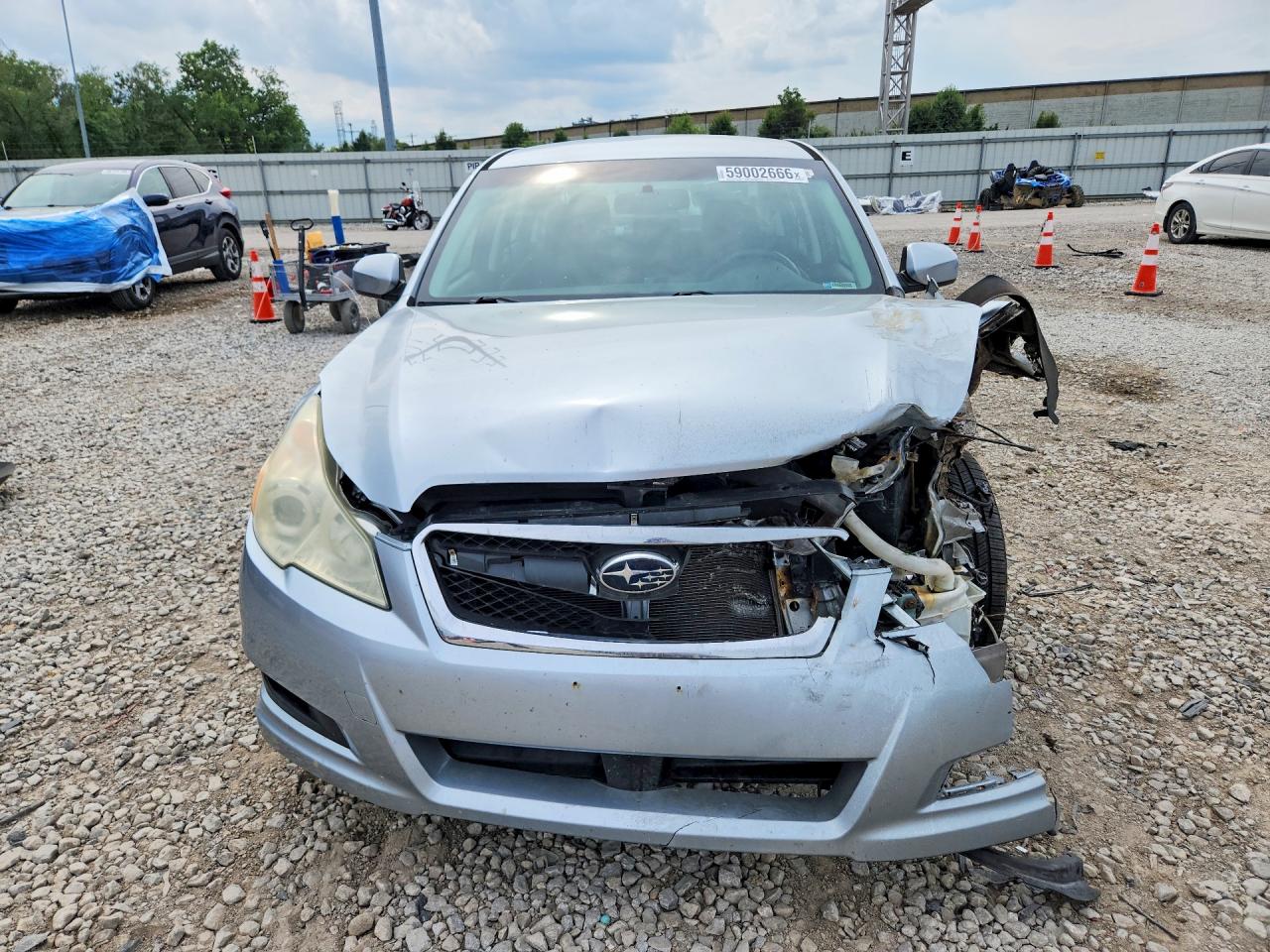 2012 Subaru Legacy 2.5i Premium Silver vin: 4S3BMCC67C3017797