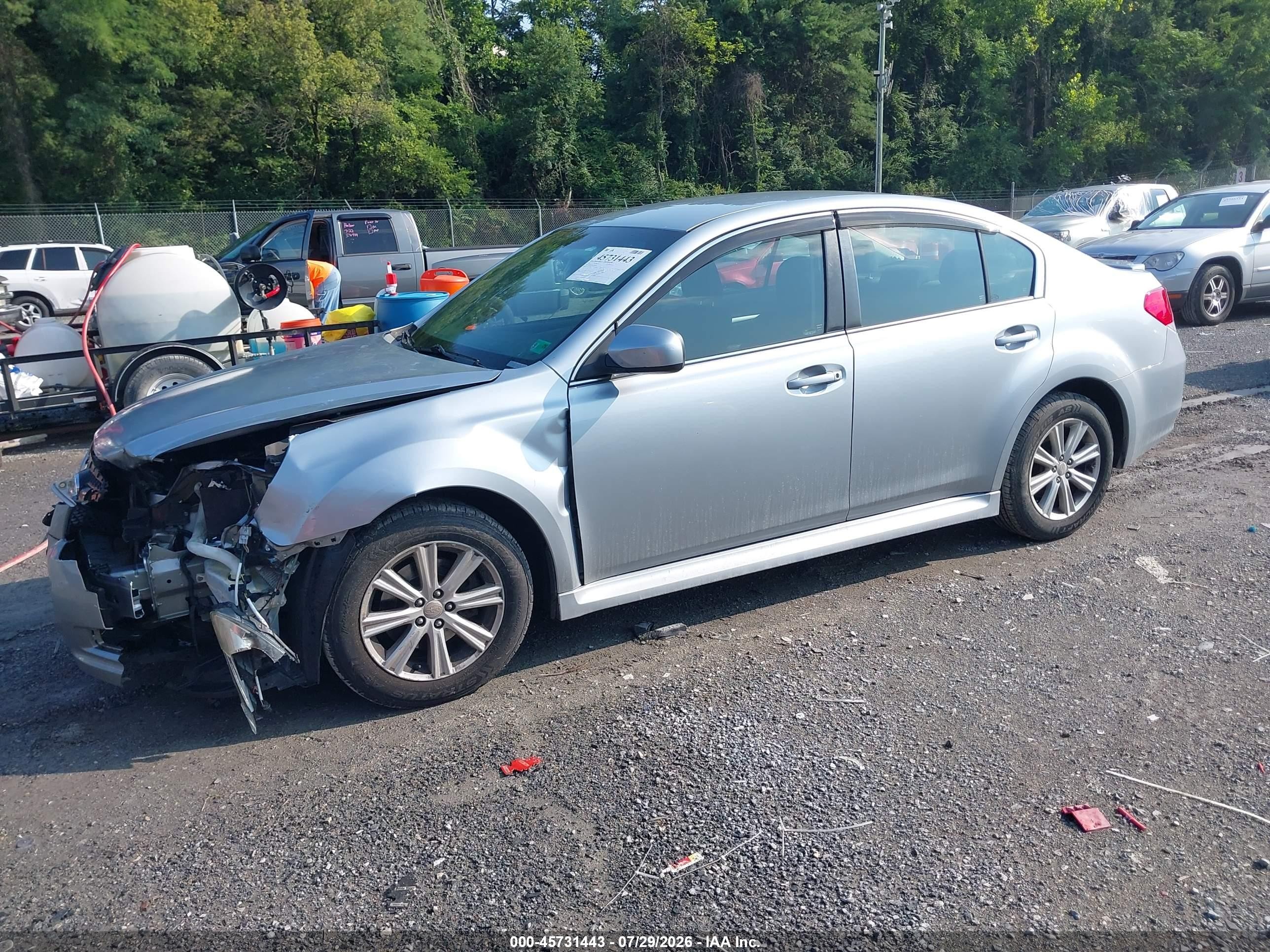 2012 Subaru Legacy 2.5i Premium Серебряный vin: 4S3BMCC67C3020246