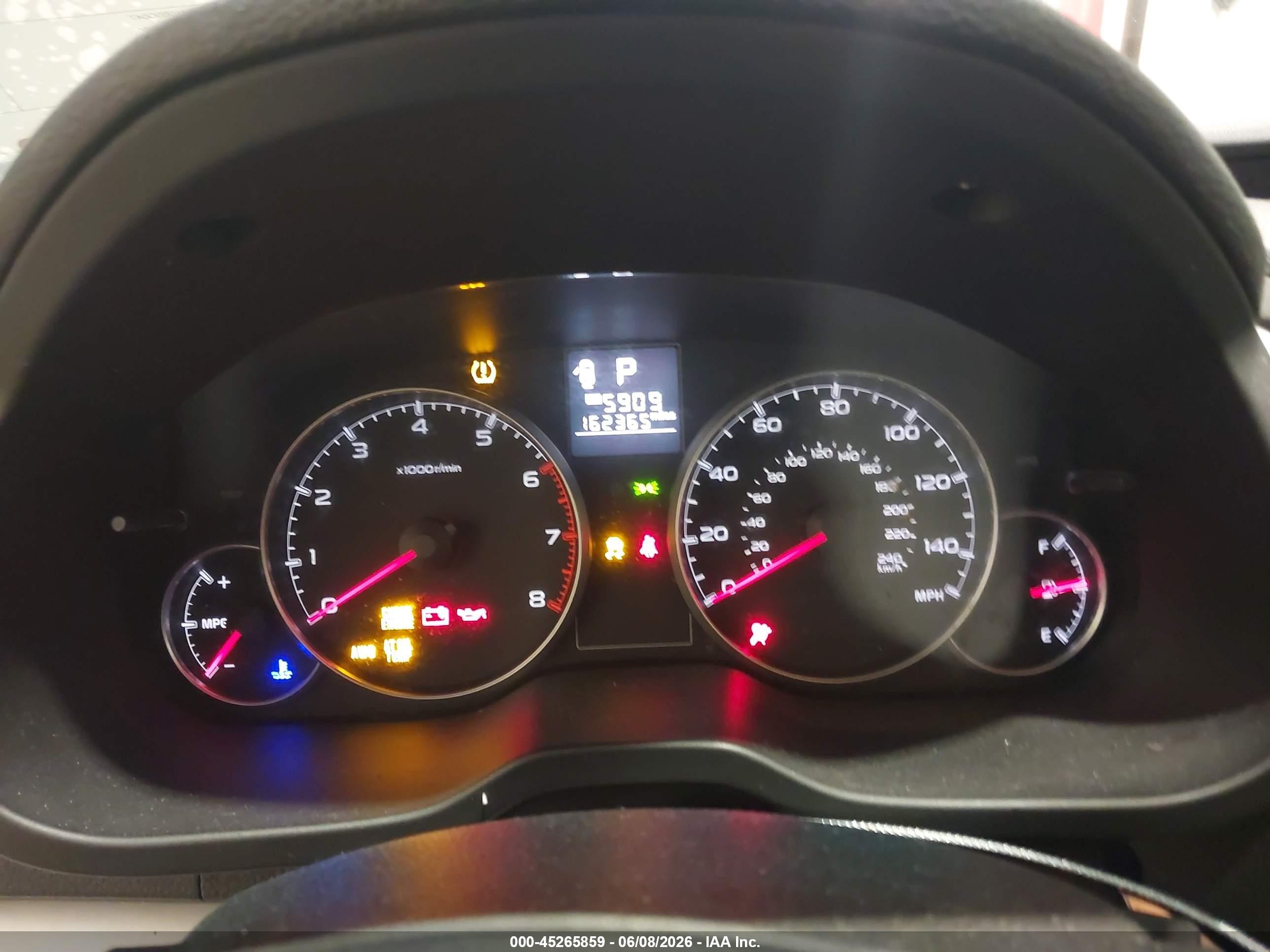 2013 Subaru Legacy 2.5i Premium Gray vin: 4S3BMCC67D3014898