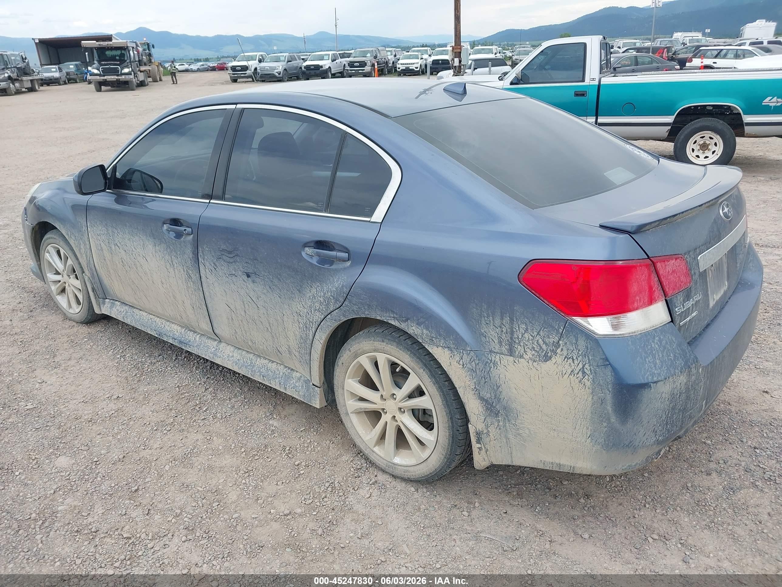 2014 Subaru Legacy 2.5i Premium Синий vin: 4S3BMCC67E3026504