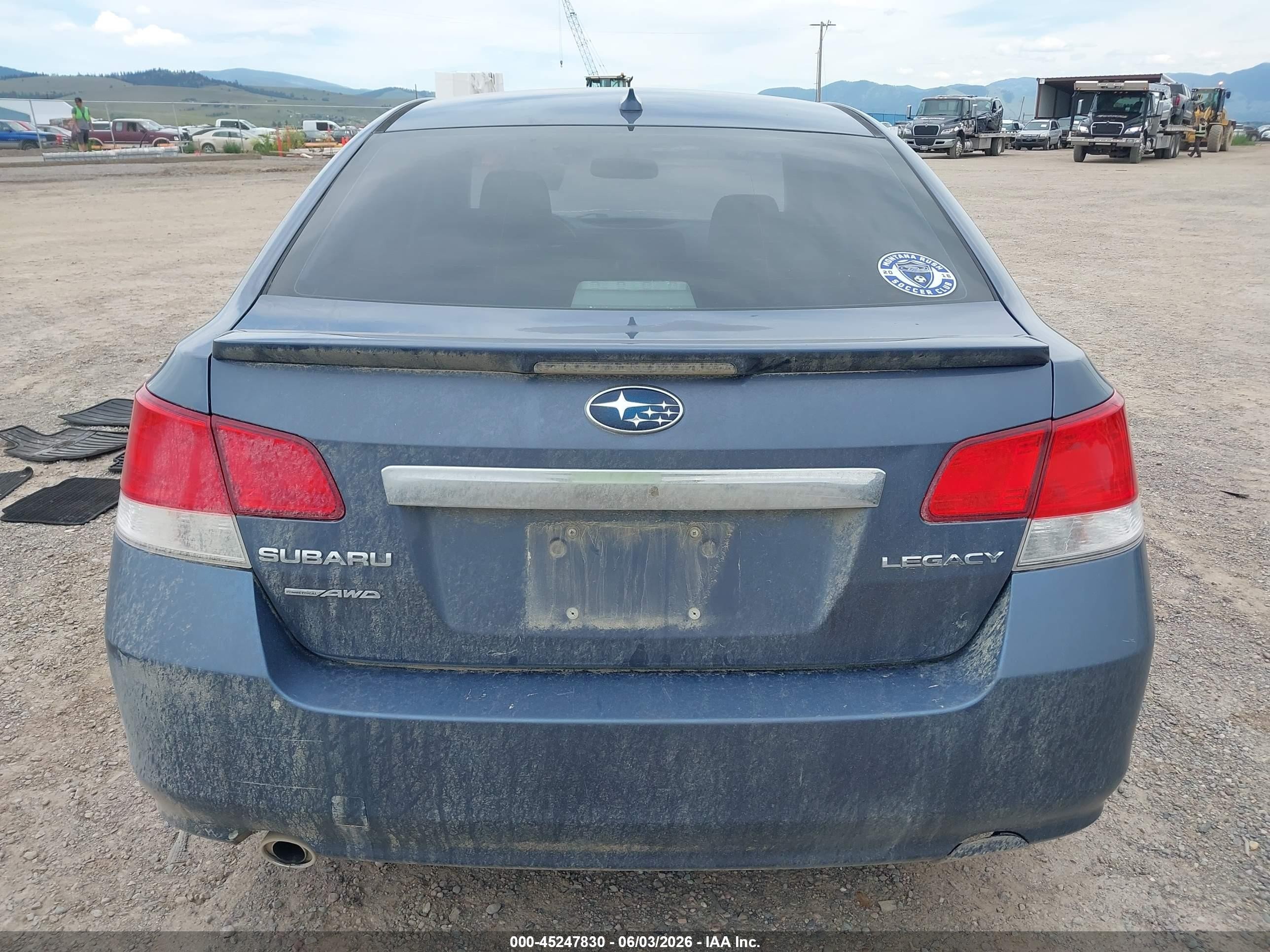 2014 Subaru Legacy 2.5i Premium Синий vin: 4S3BMCC67E3026504
