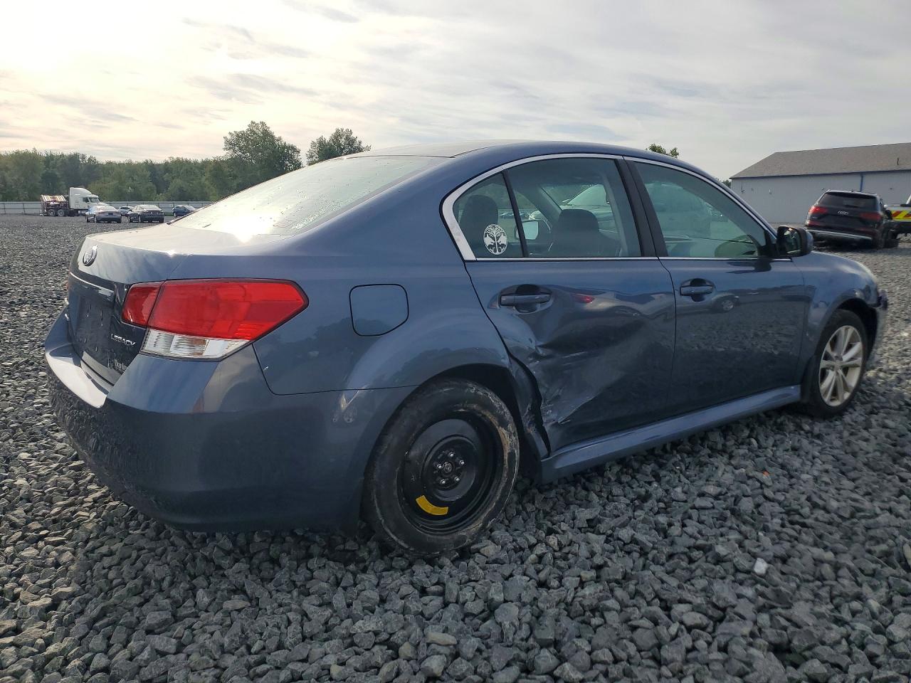 2013 Subaru Legacy 2.5i Premium Blue vin: 4S3BMCC68D3034397