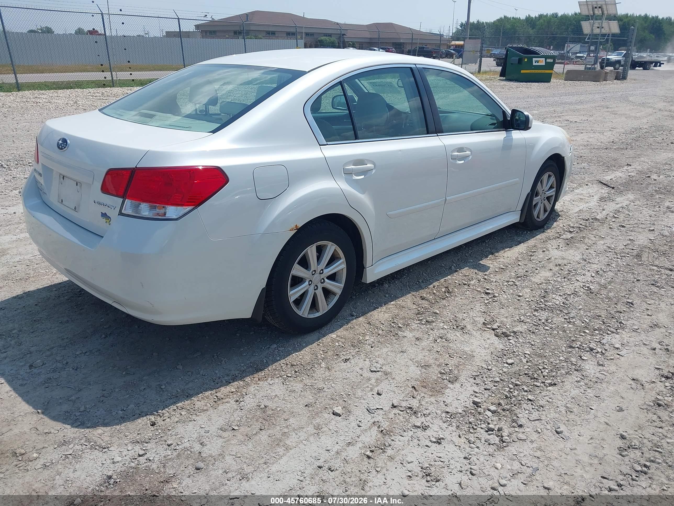 2011 Subaru Legacy 2.5i Premium White vin: 4S3BMCC69B3238963