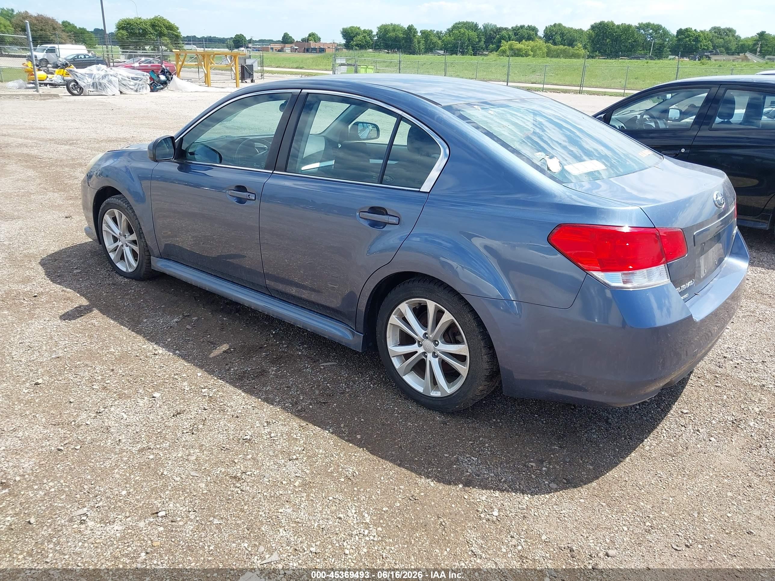 2013 Subaru Legacy 2.5i Premium Blue vin: 4S3BMCC69D3028429