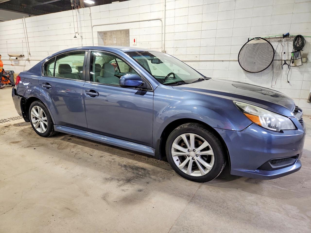 2013 Subaru Legacy 2.5i Premium Blue vin: 4S3BMCC6XD3002423