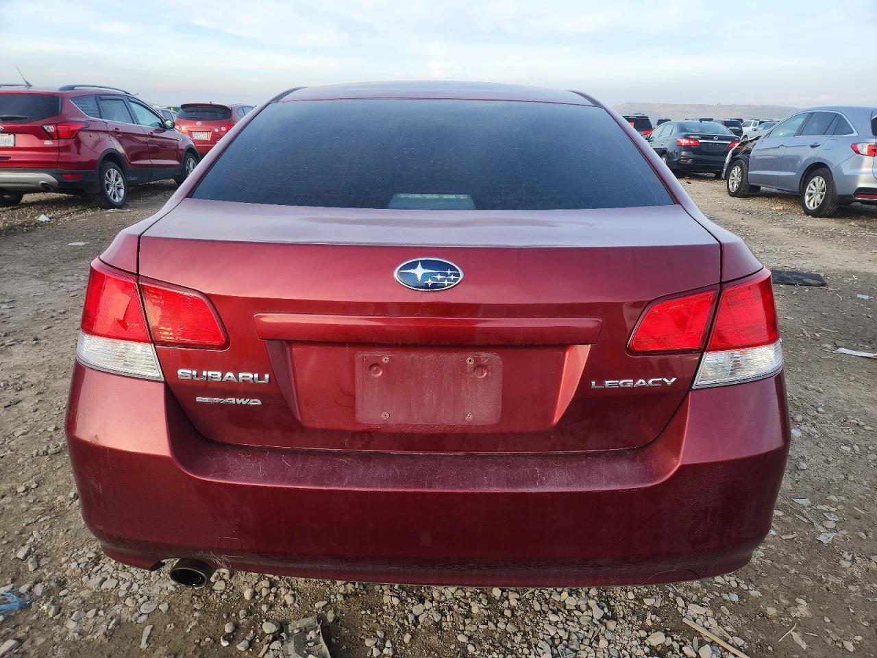 2013 Subaru Legacy 2.5i Premium Red vin: 4S3BMCC6XD3038807