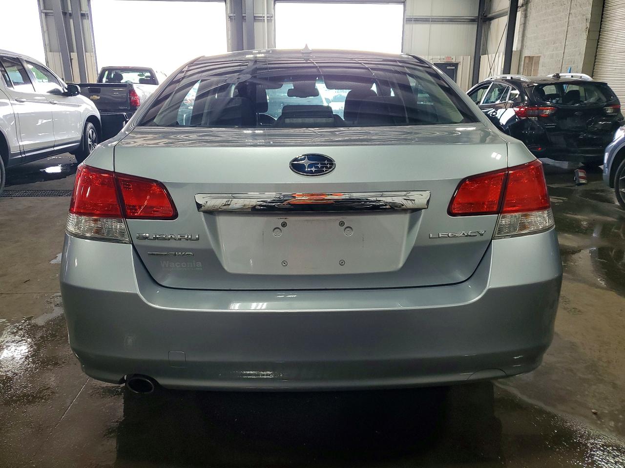 2014 Subaru Legacy 2.5i Premium Silver vin: 4S3BMCC6XE3022706