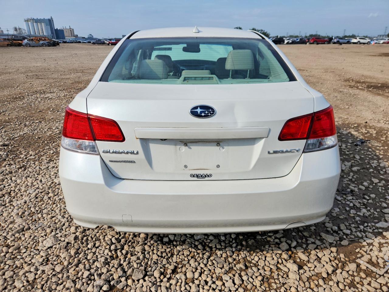 2014 Subaru Legacy 2.5i Premium White vin: 4S3BMCD61E3014976