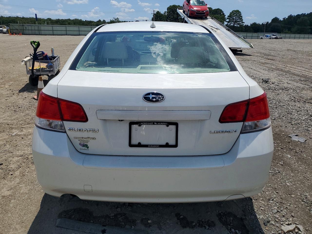 2014 Subaru Legacy 2.5i Premium White vin: 4S3BMCF60E3002251