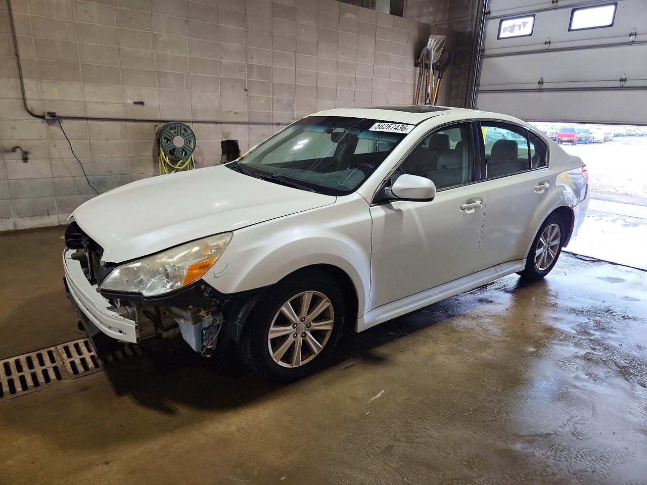 2010 Subaru Legacy 2.5i Premium White vin: 4S3BMCG61A3210289