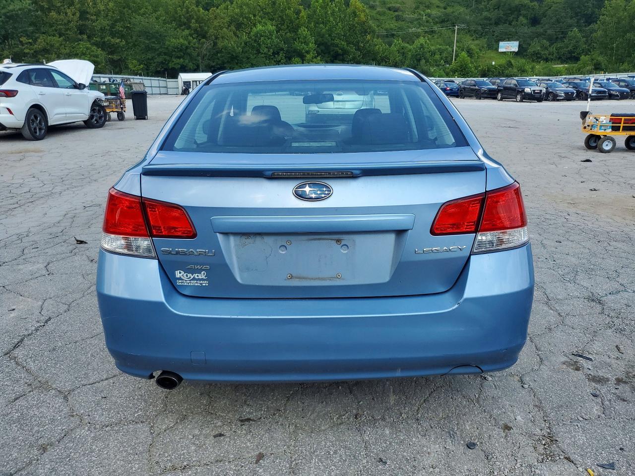 2010 Subaru Legacy 2.5i Premium Синий vin: 4S3BMCG61A3230784