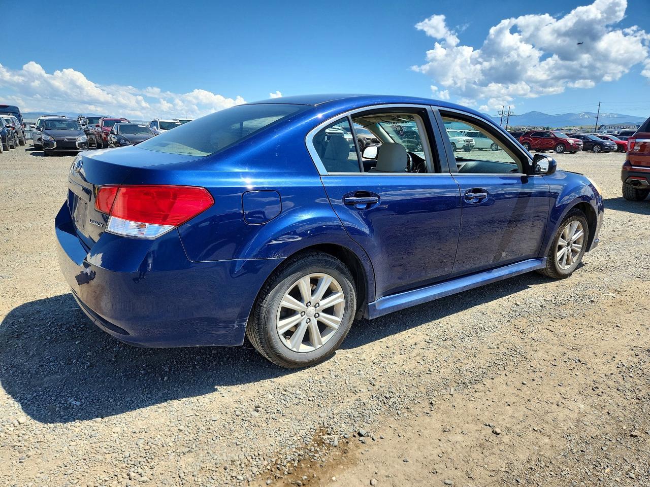 2011 Subaru Legacy 2.5i Premium Blue vin: 4S3BMCG63B3255364