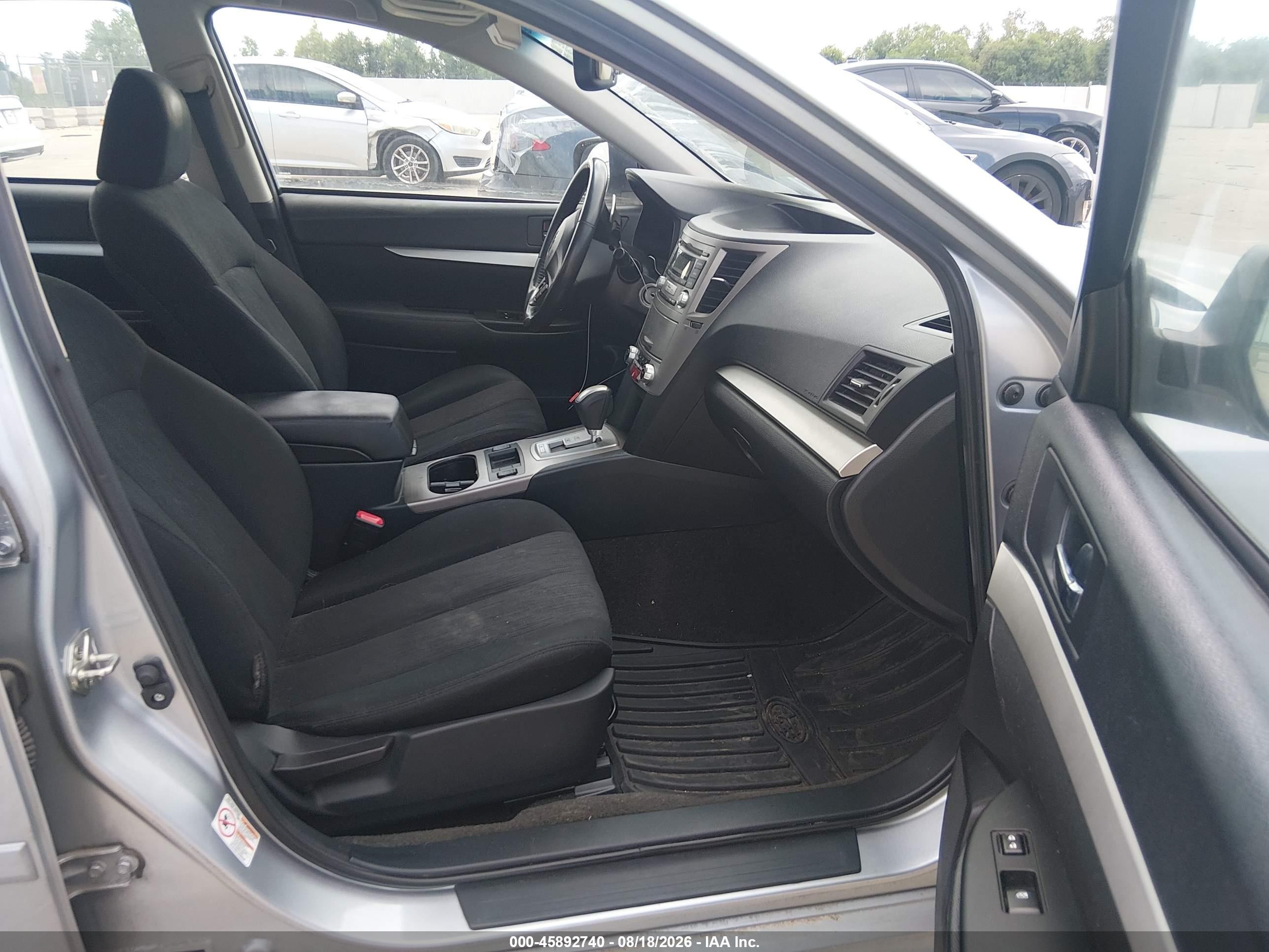 2013 Subaru Legacy 2.5i Premium Silver vin: 4S3BMCG64D3014822