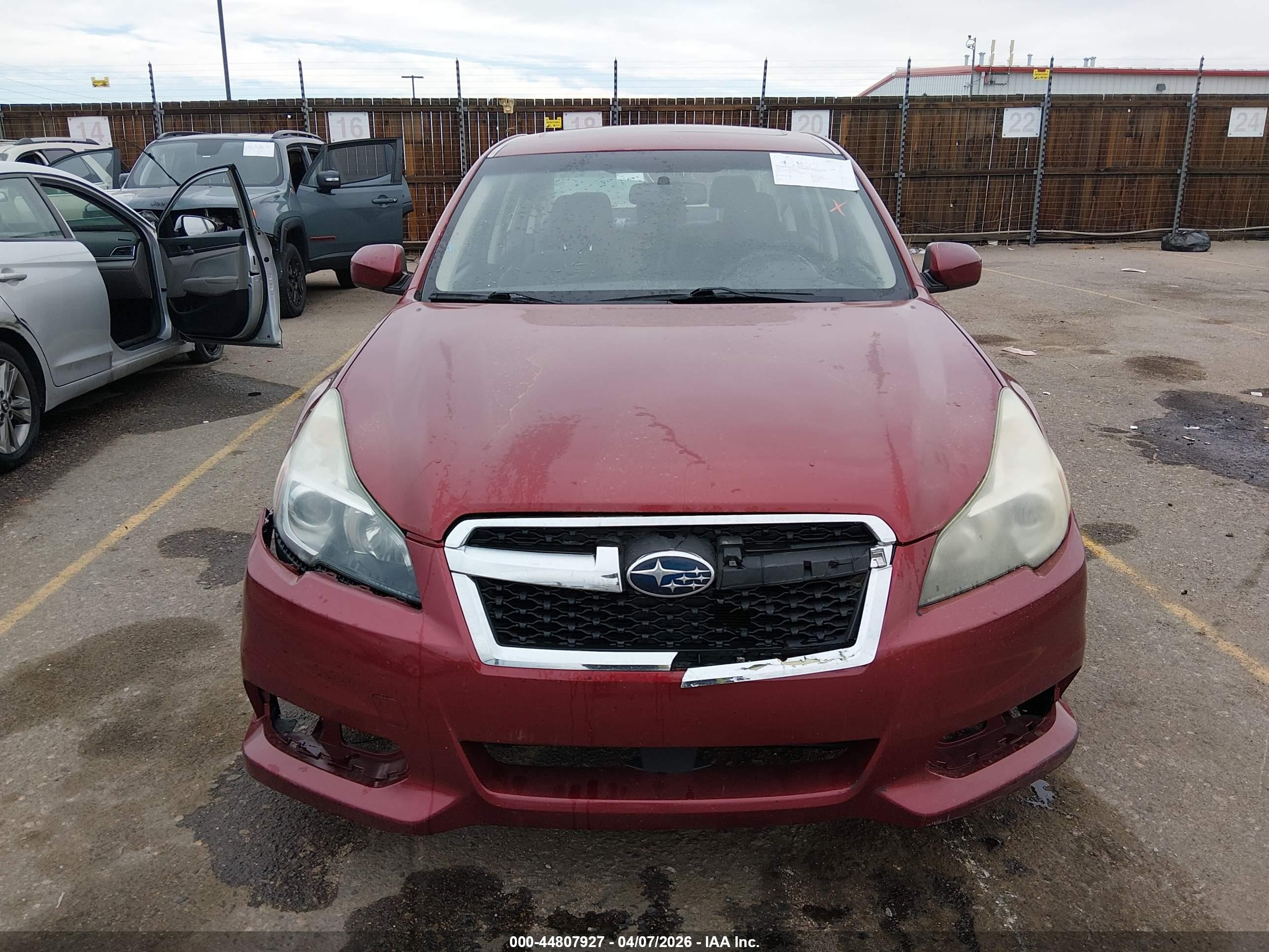 2013 Subaru Legacy 2.5i Premium Красный vin: 4S3BMCG64D3020314